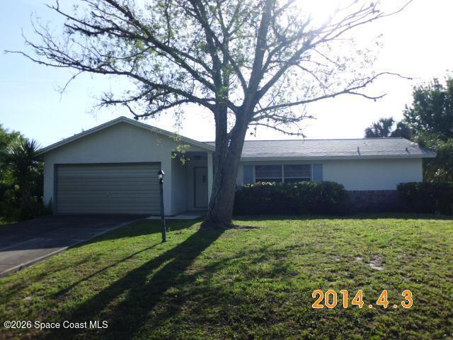 363 Comet Avenue SE — photo