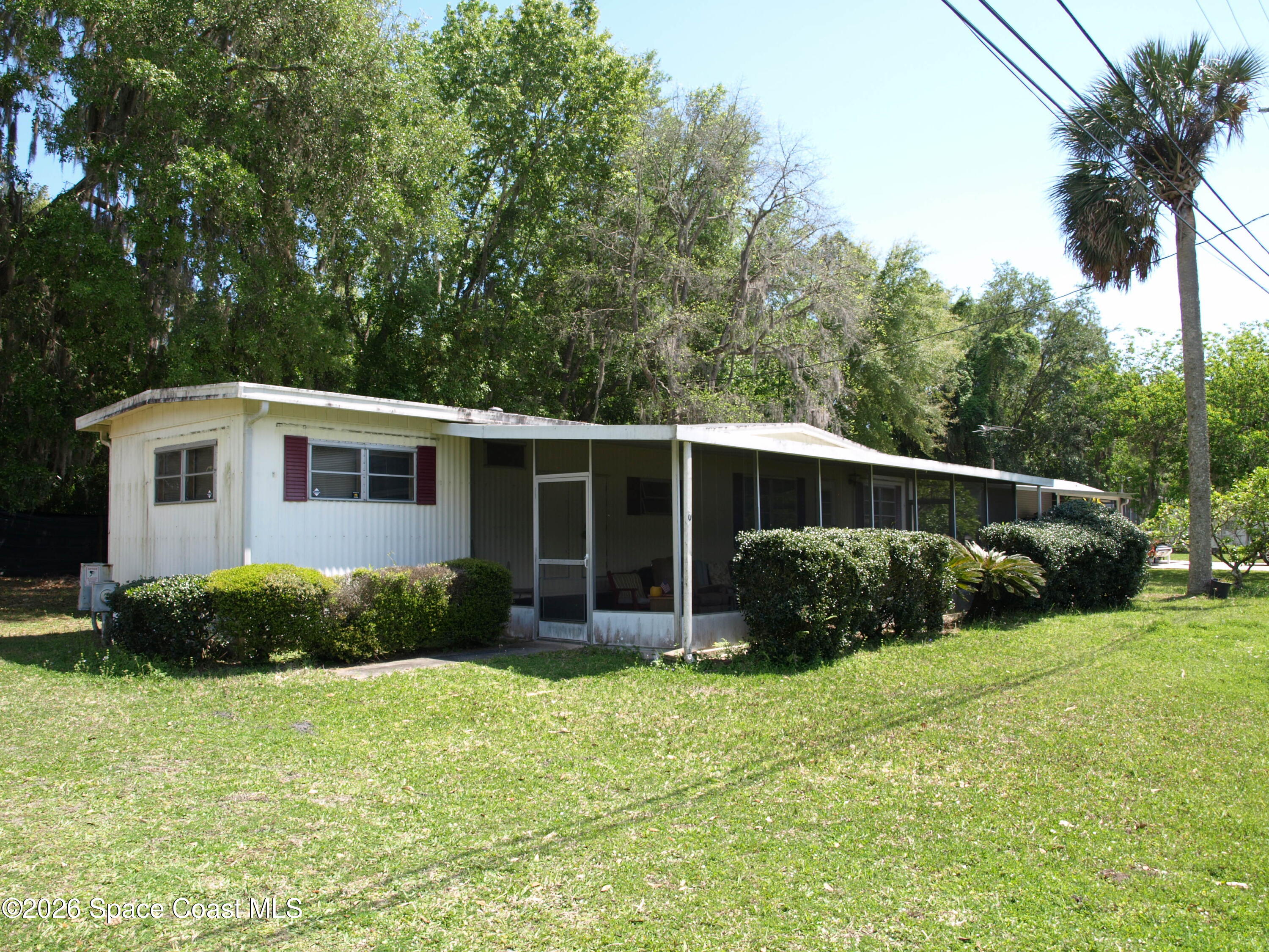 130 Palm Drive — photo