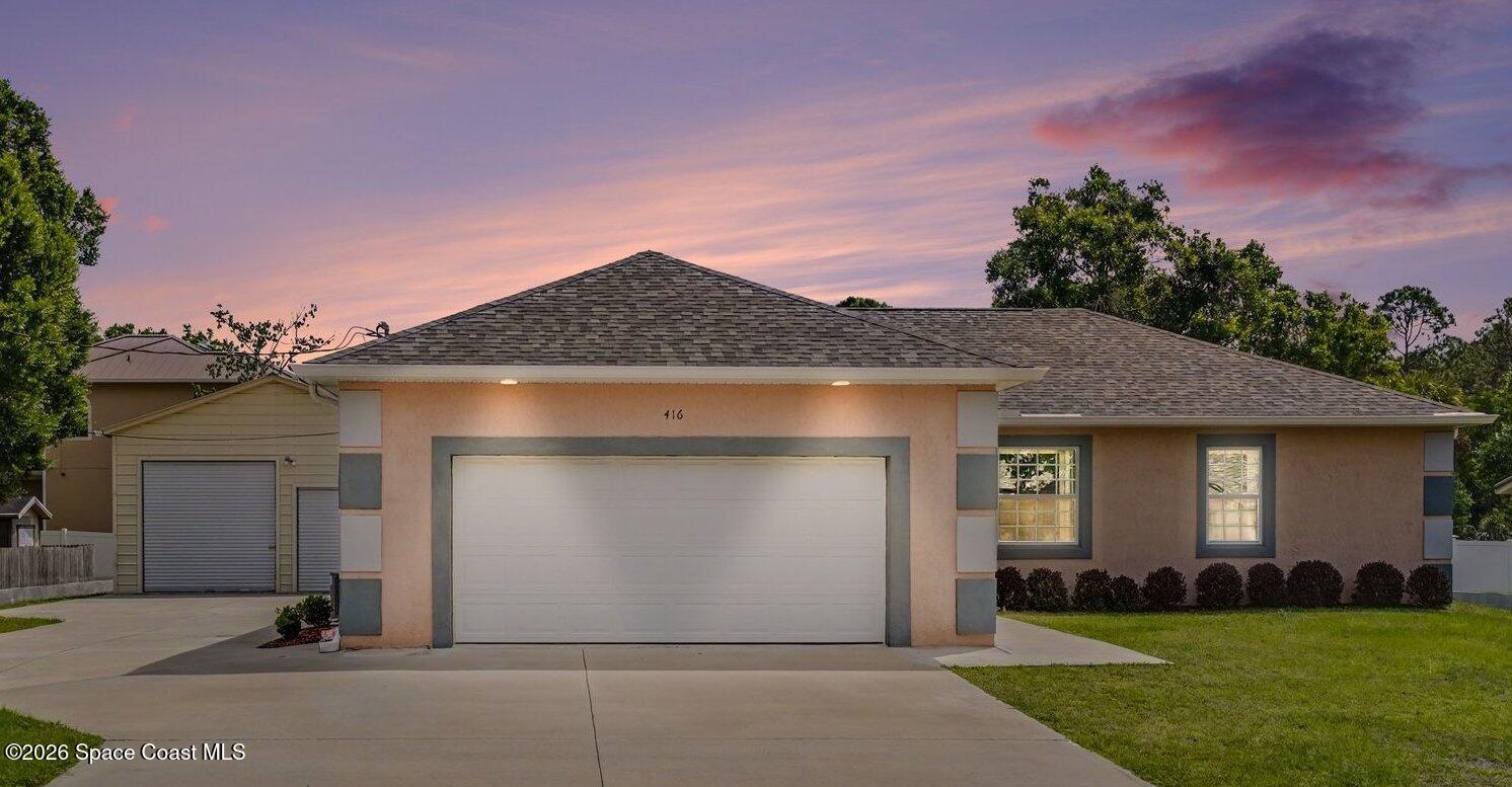 416 La Veta Drive — photo