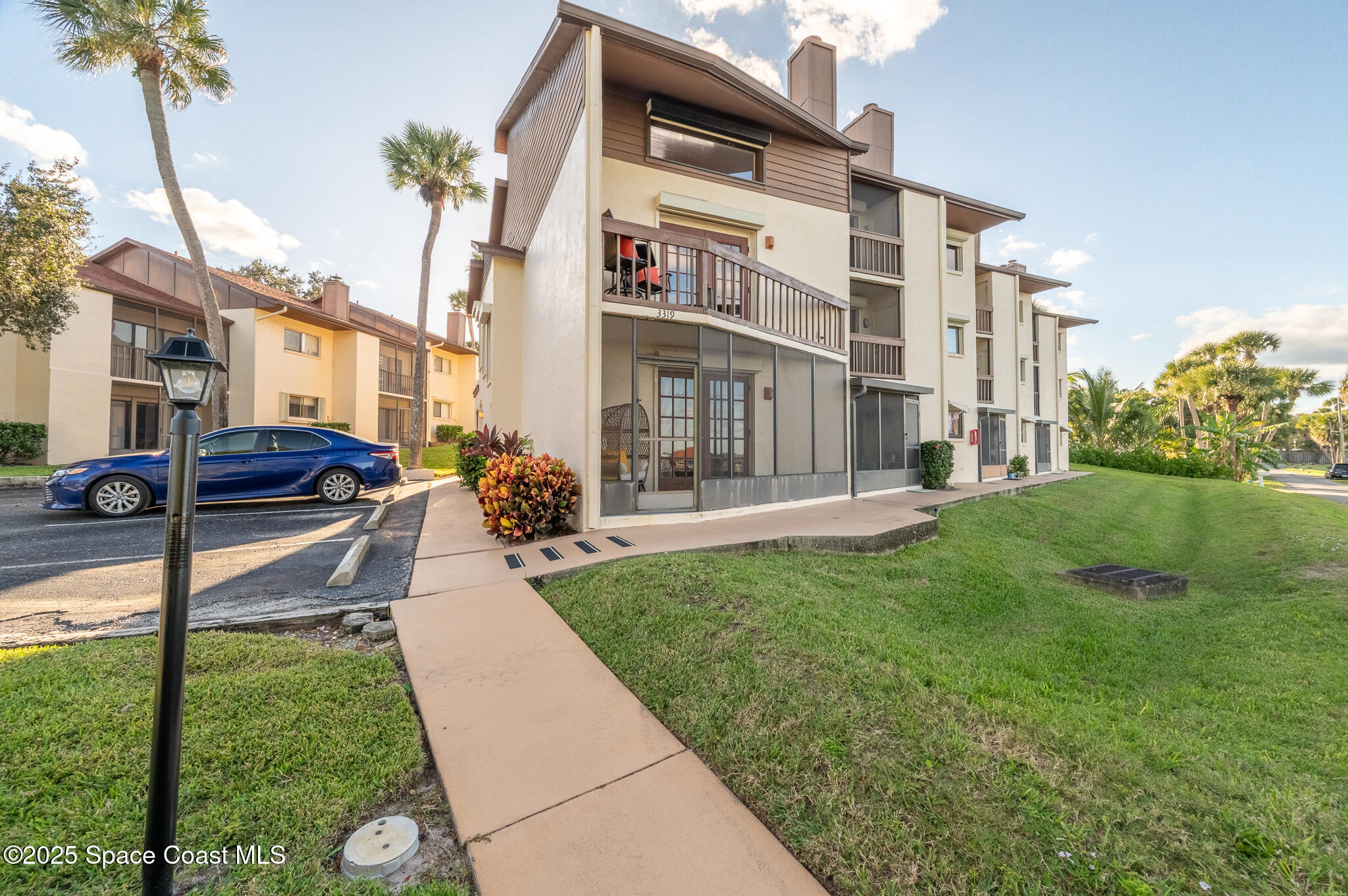 3319 Kirkland Road NE — photo