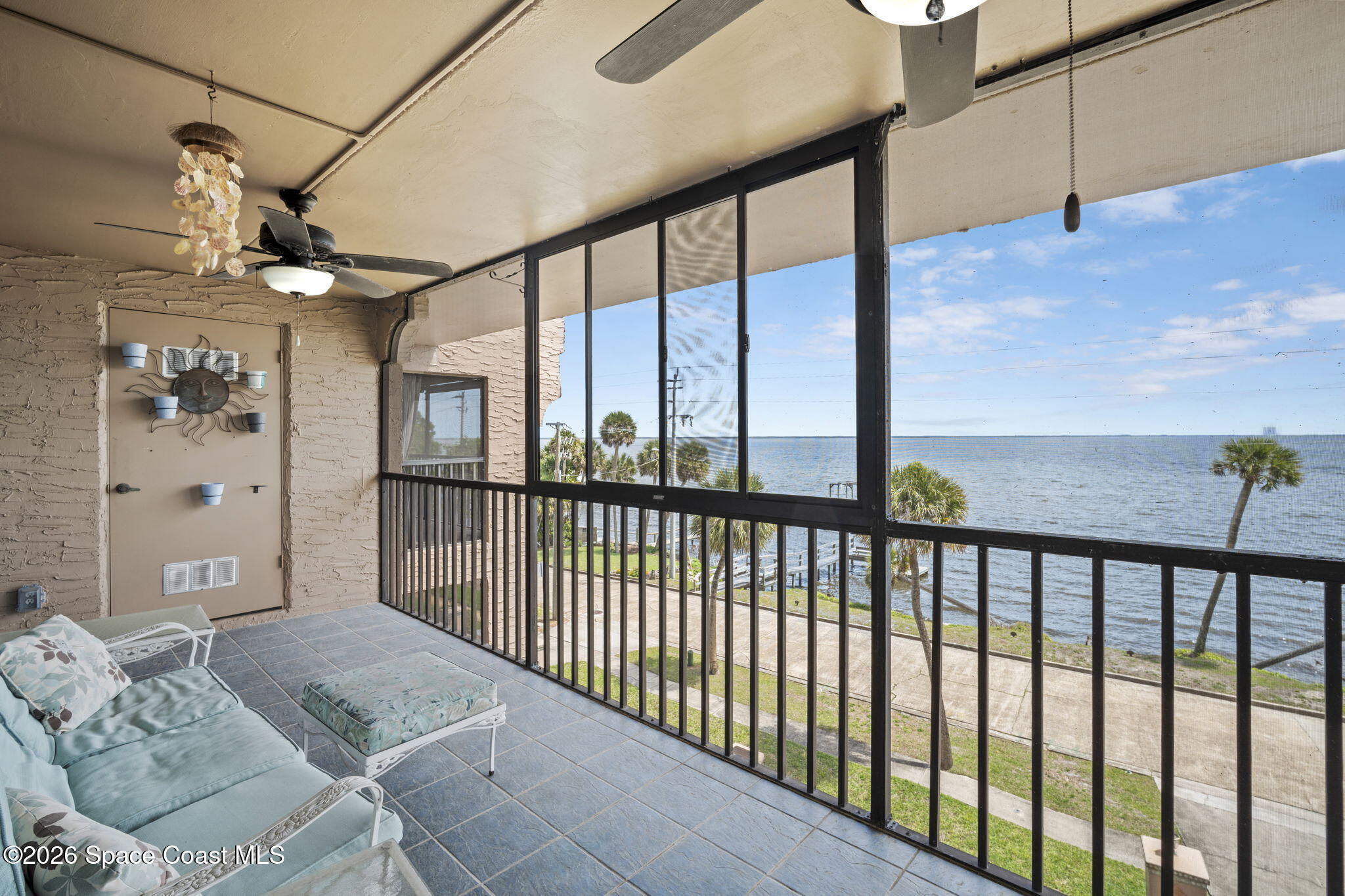 1540 Riverside Drive 12 — photo