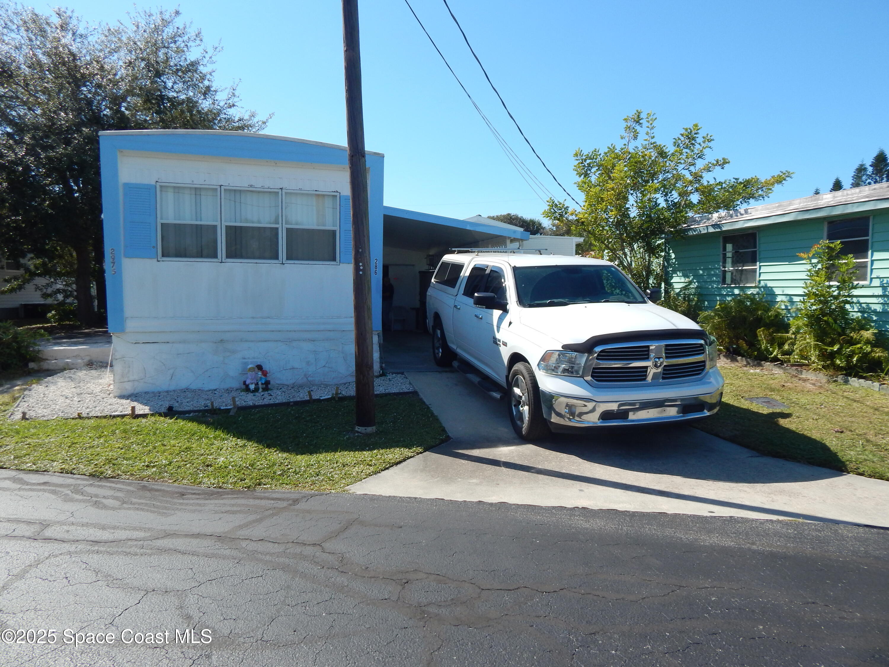 2975 Indian River Drive NE — photo