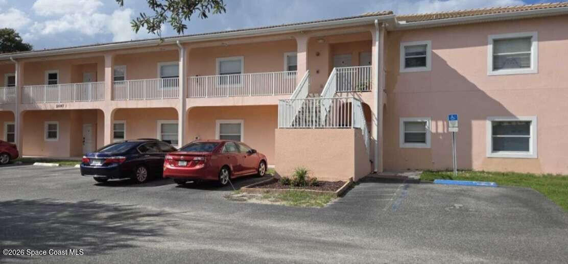 2097 Hidden Grove Lane 102 — photo