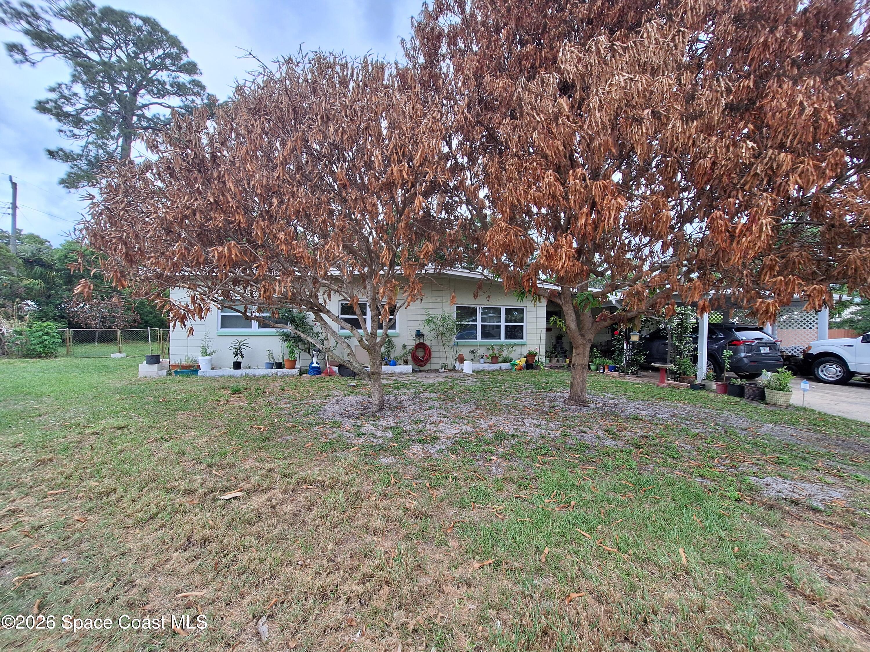 3200 Royal Palm Court — photo