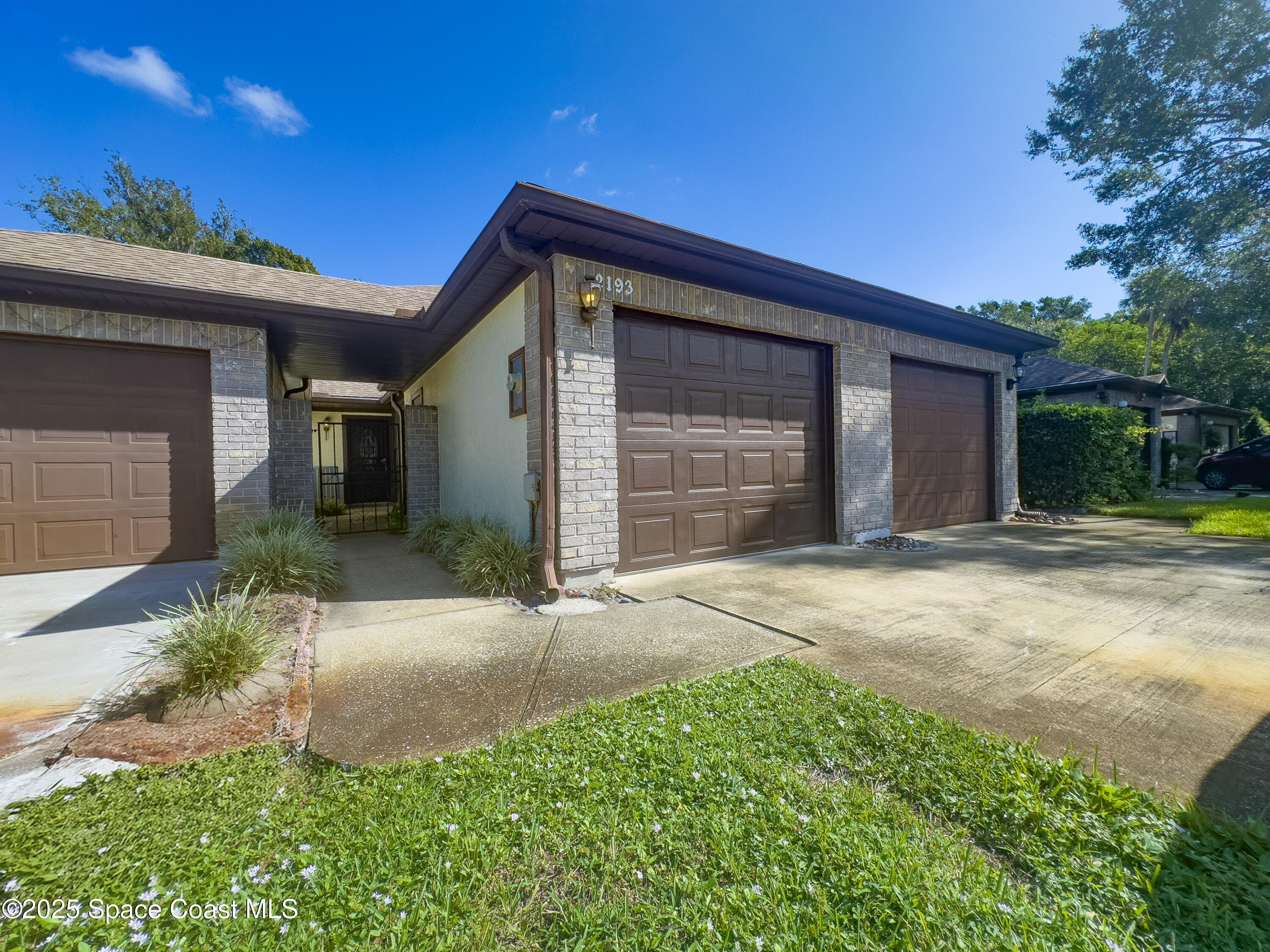 2193 Kings Cross Street — photo