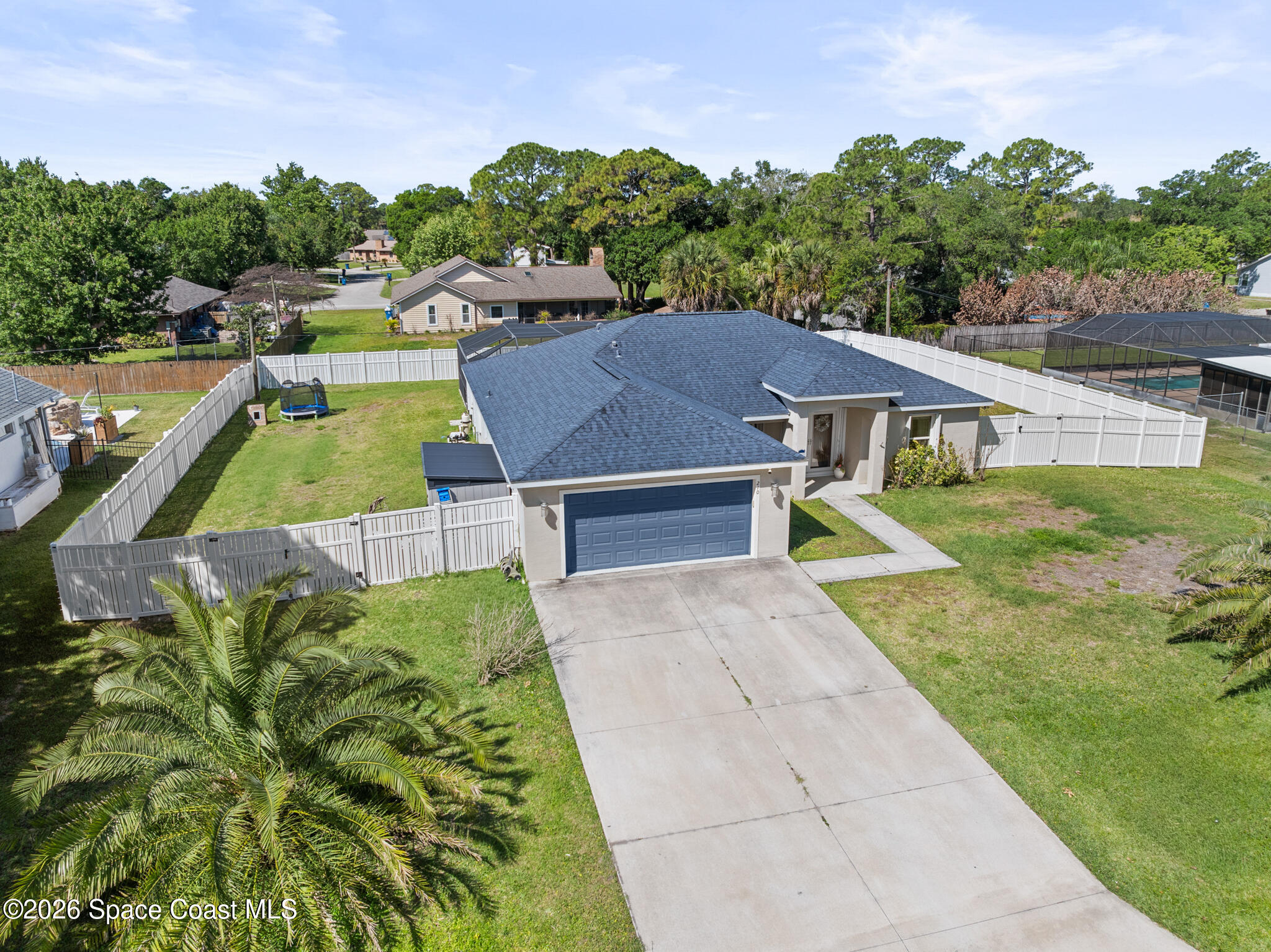 210 Pelican Drive NE — photo