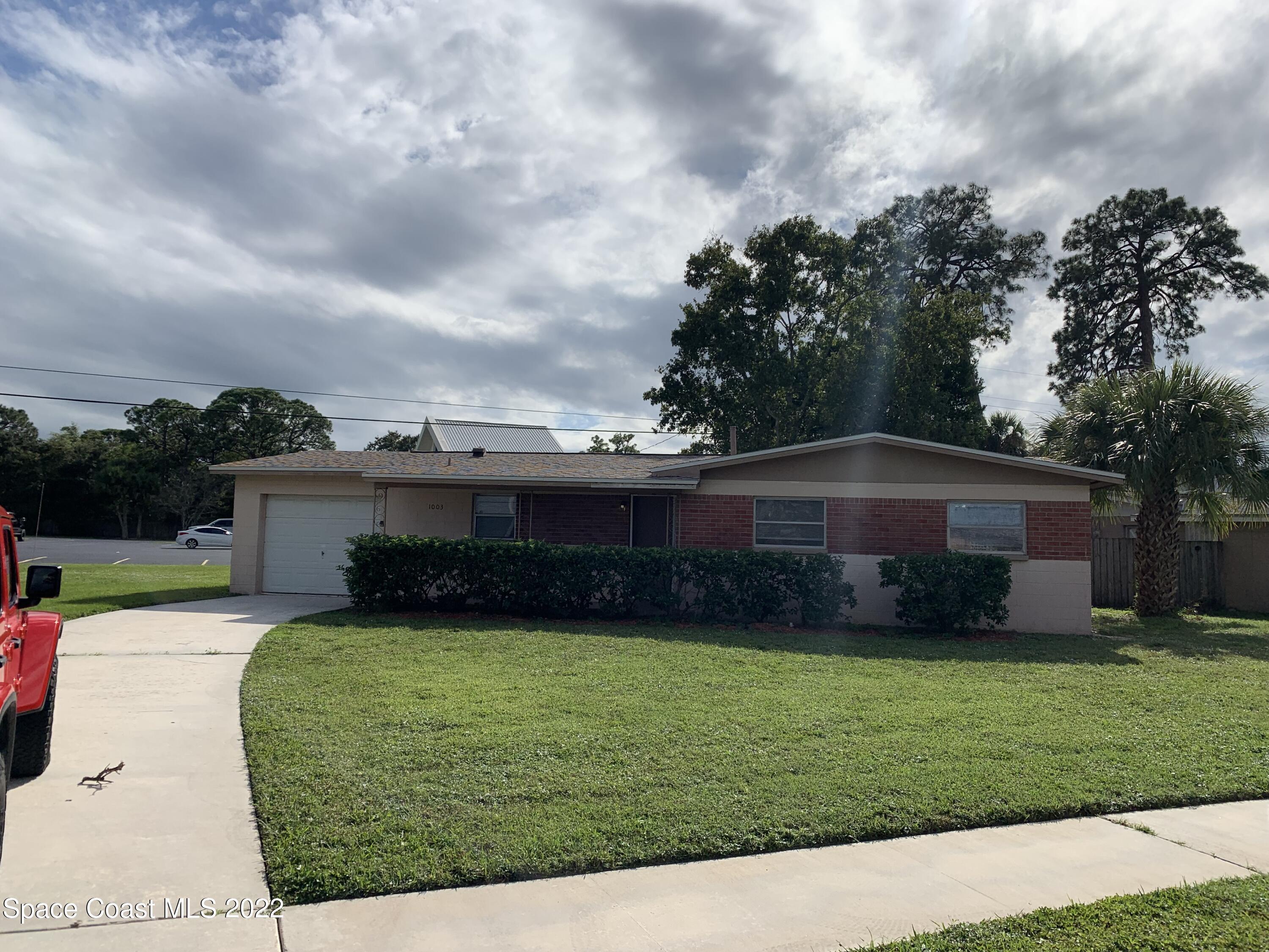 1003 Coronado Drive — photo