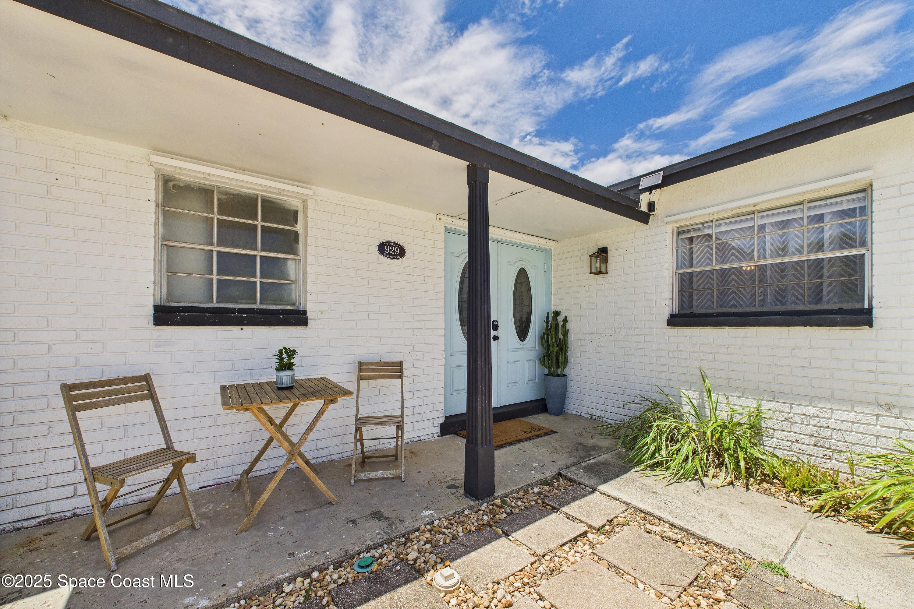 929 Bluewater Drive — photo
