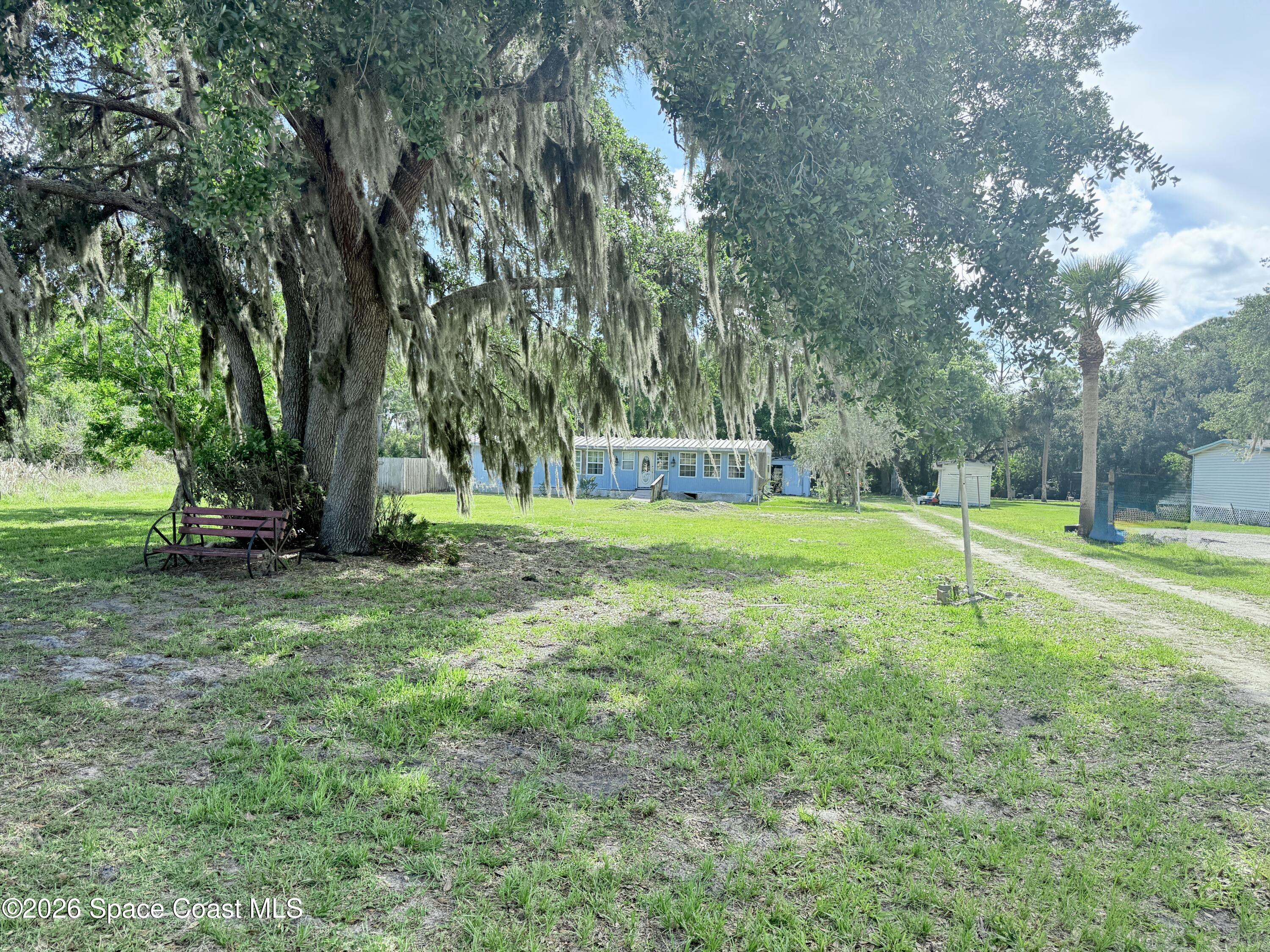 435 Friday Road — photo