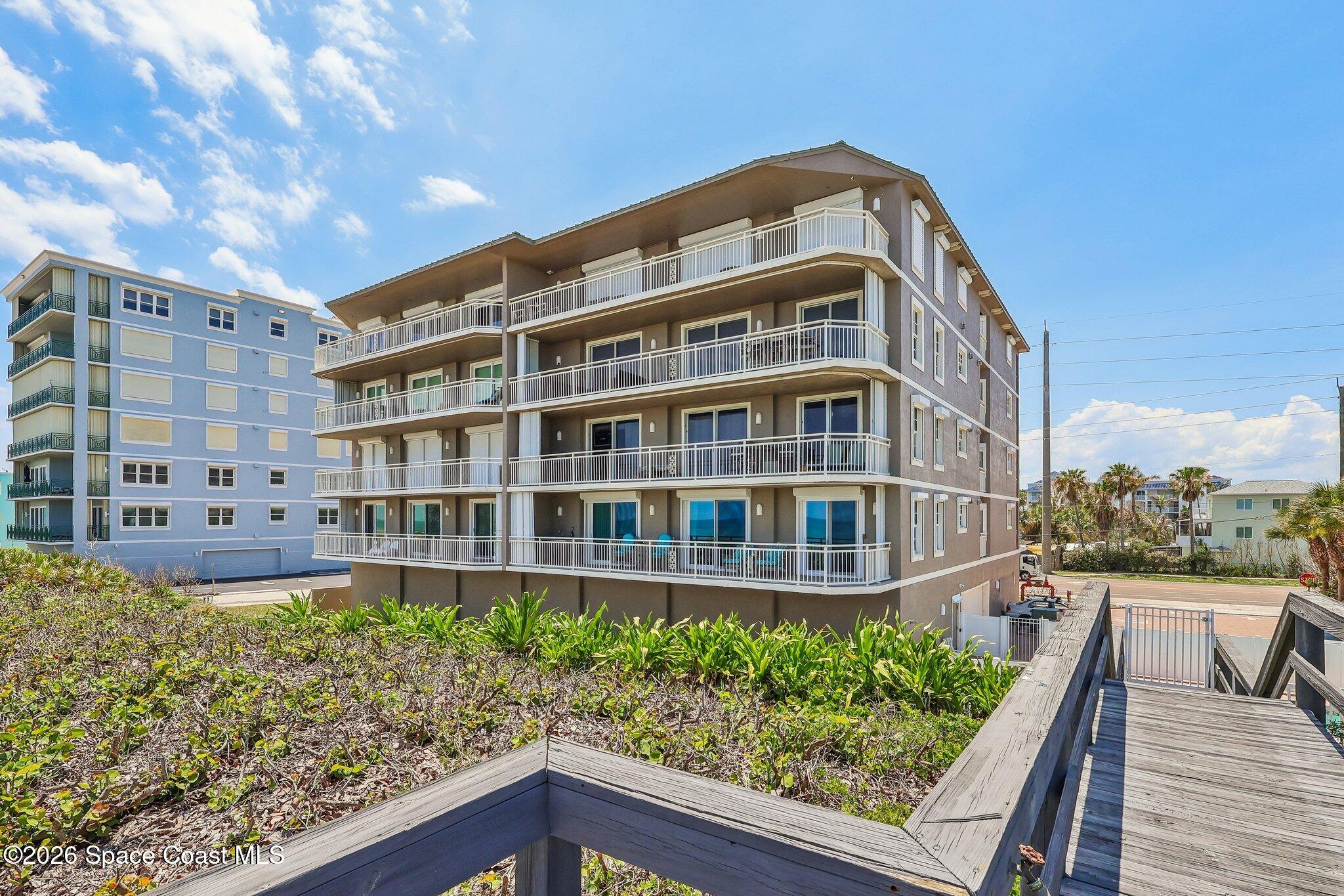 2465 S Atlantic Avenue 201 — photo