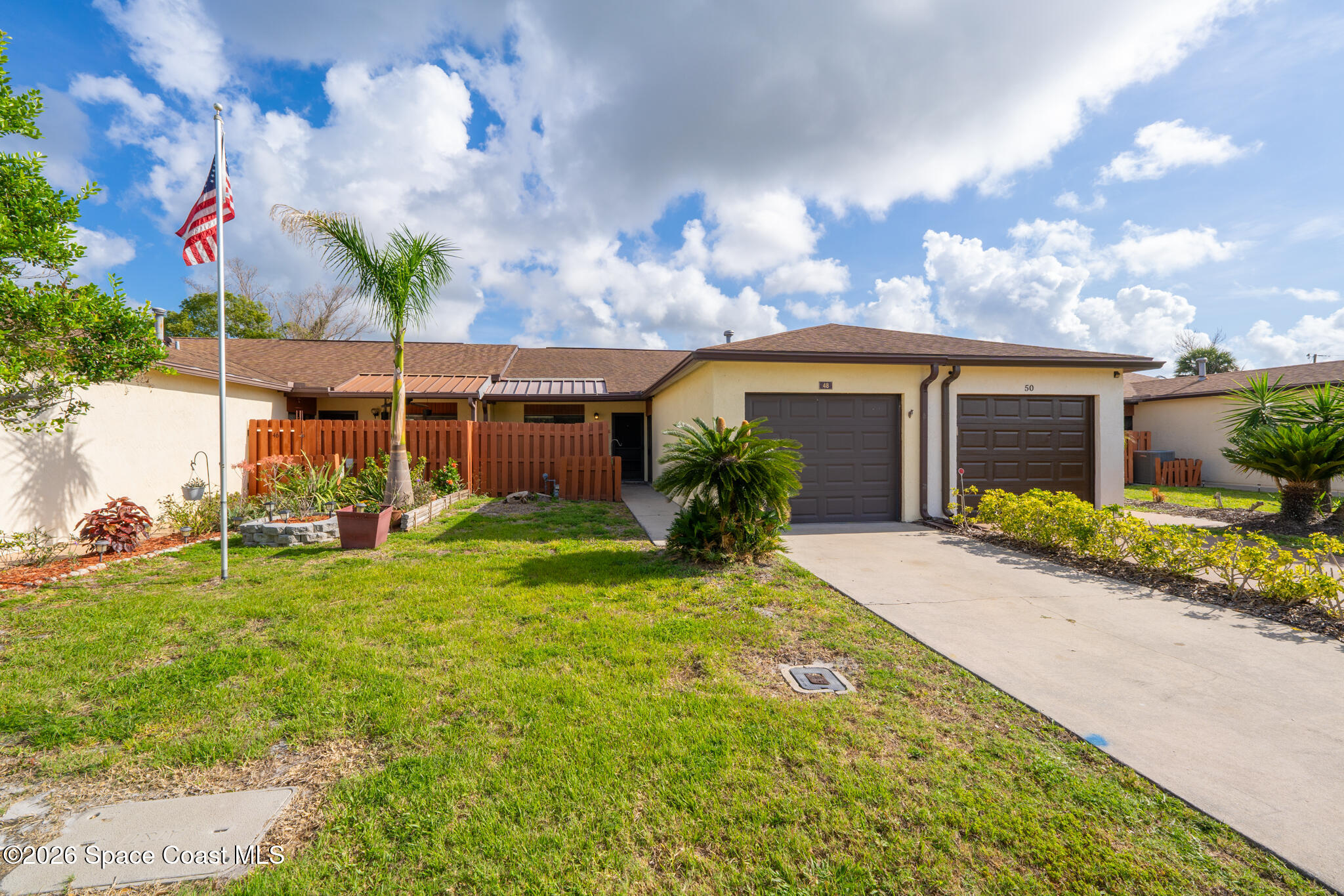 48 Hepburn Place — photo