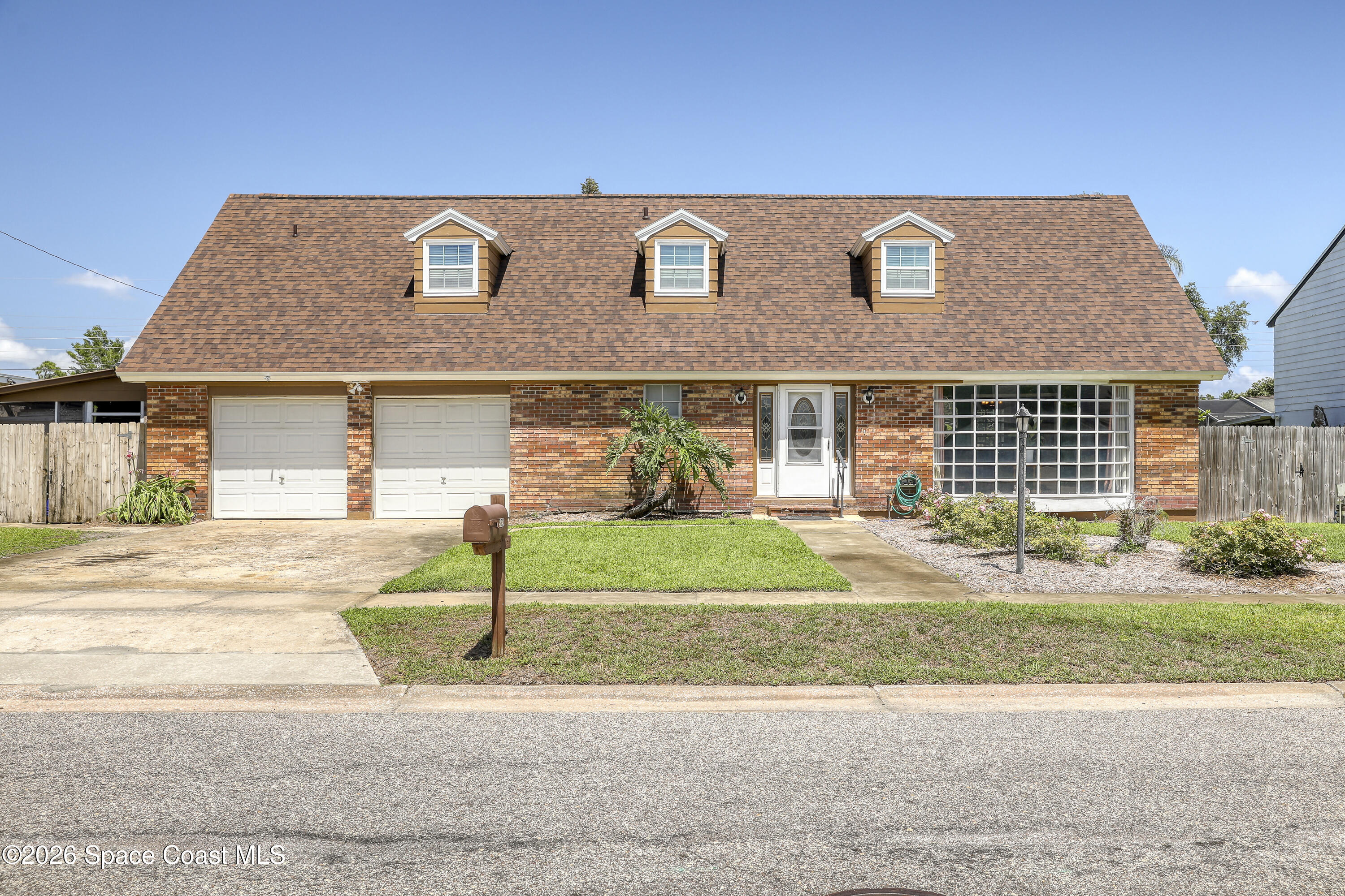 565 Ora Dell Avenue — photo