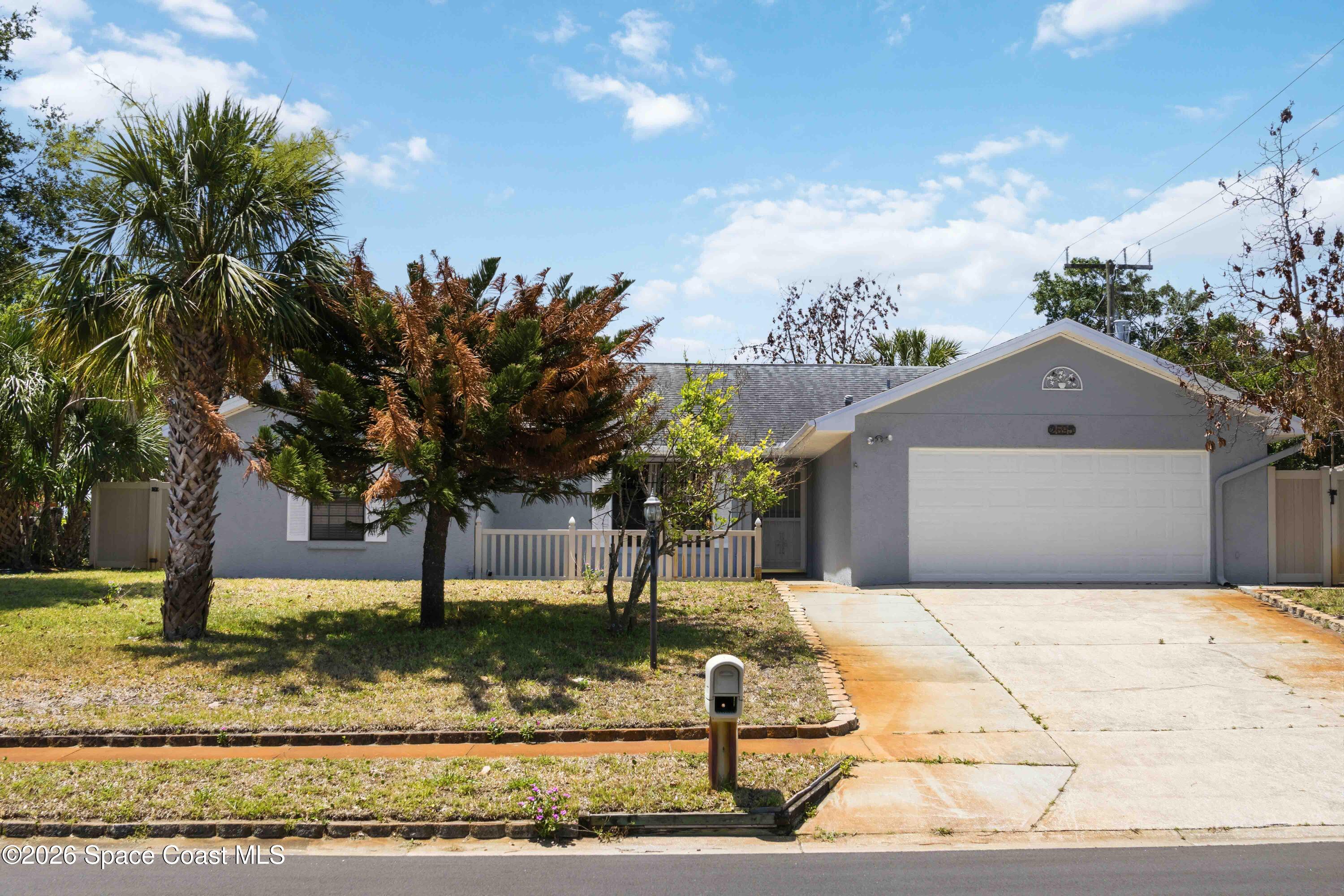 2595 White Oak Drive — photo