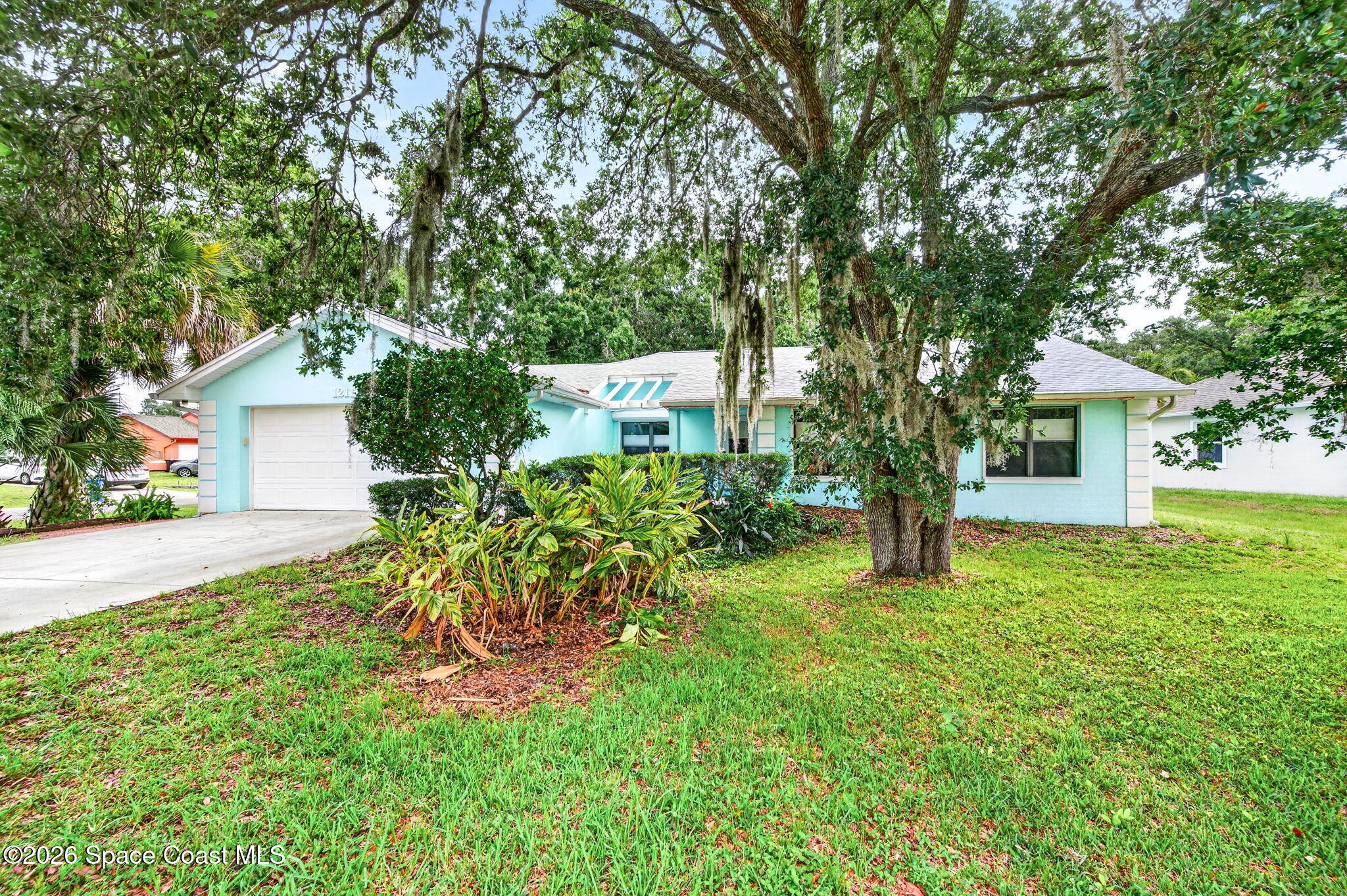 1211 Rainbow Road SE — photo
