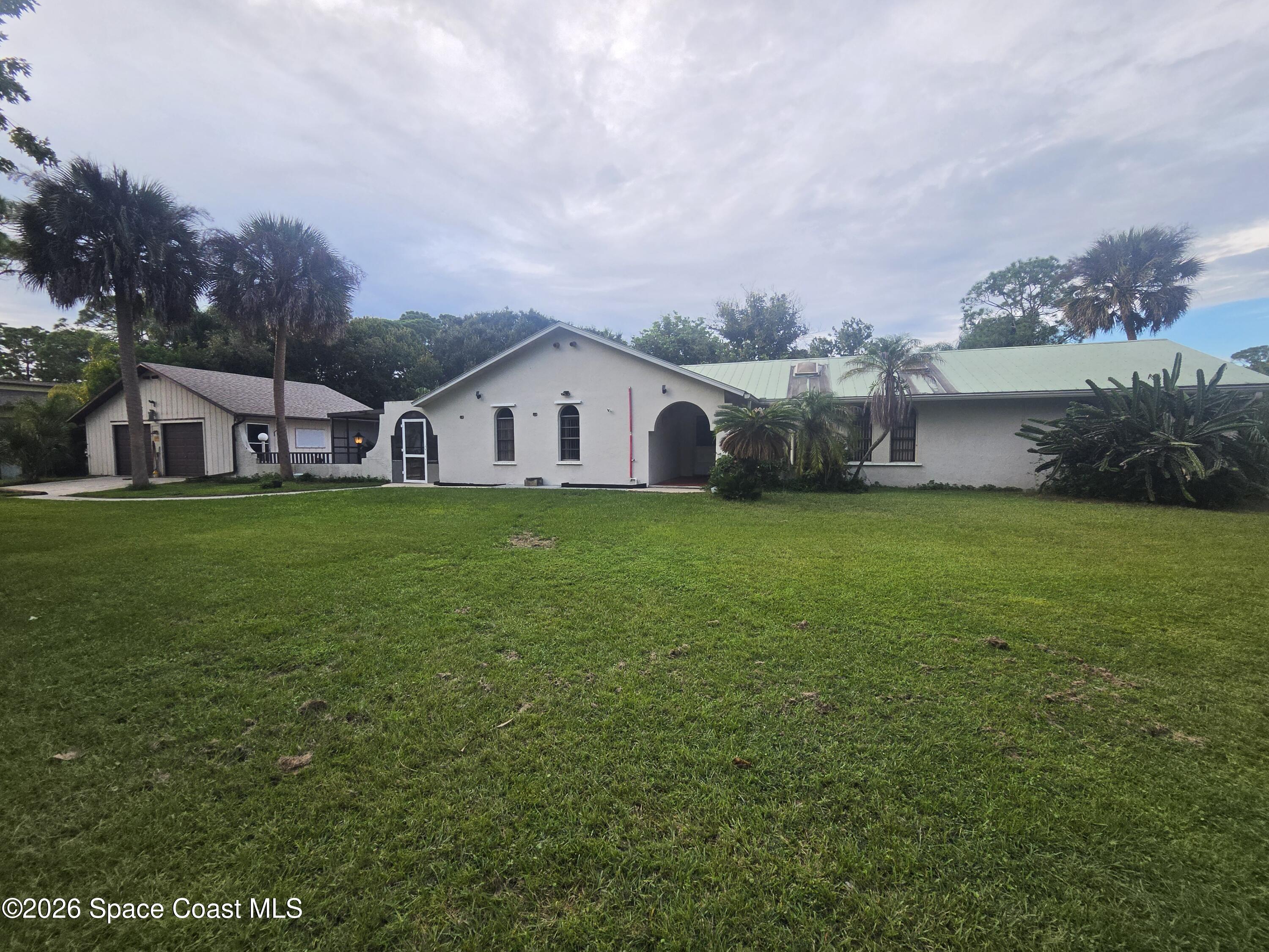 6870 Crepe Myrtle Drive — photo