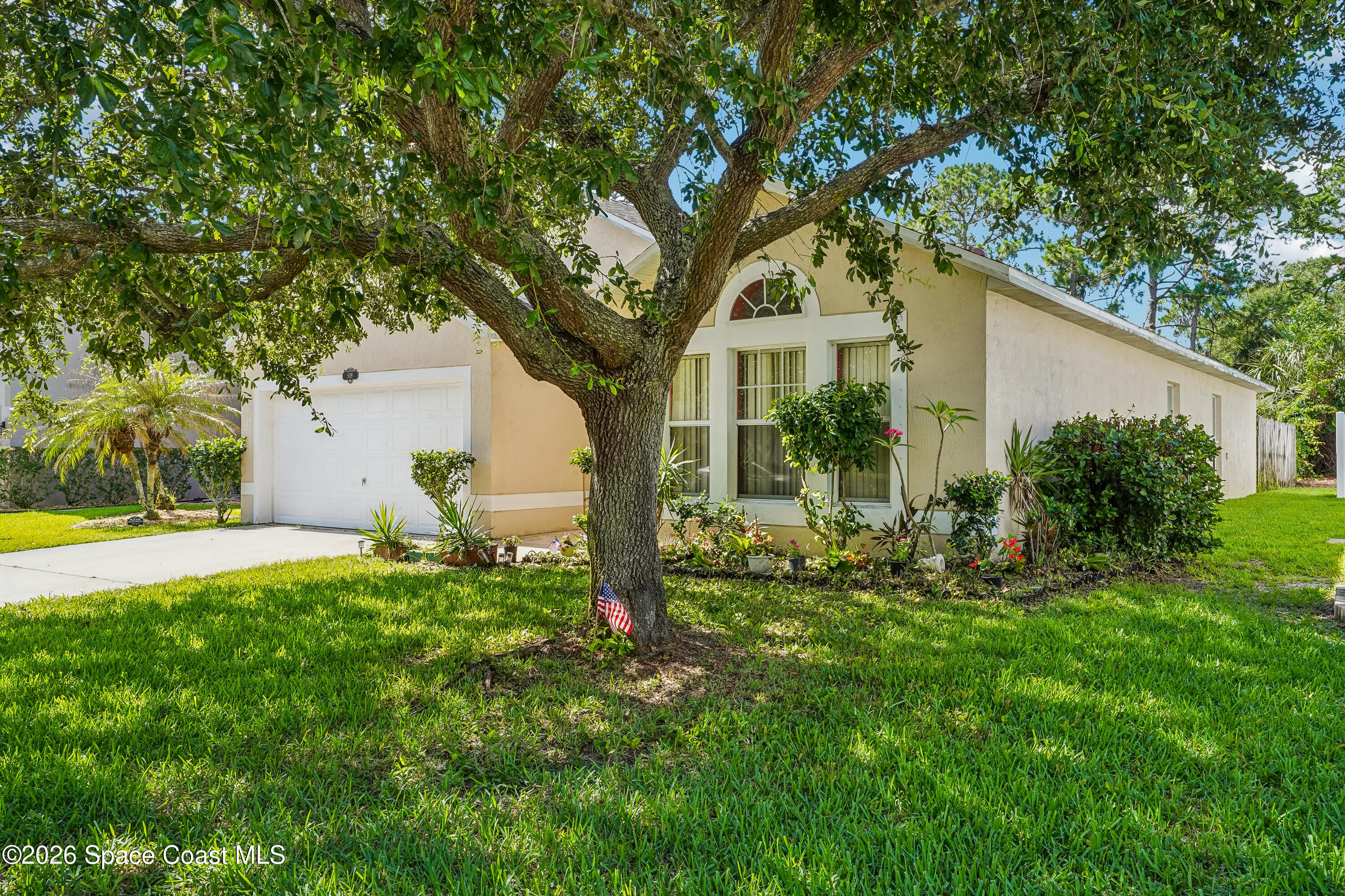 939 Macon Drive — photo