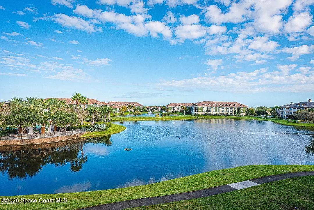 6421 Borasco Drive 3204 — photo