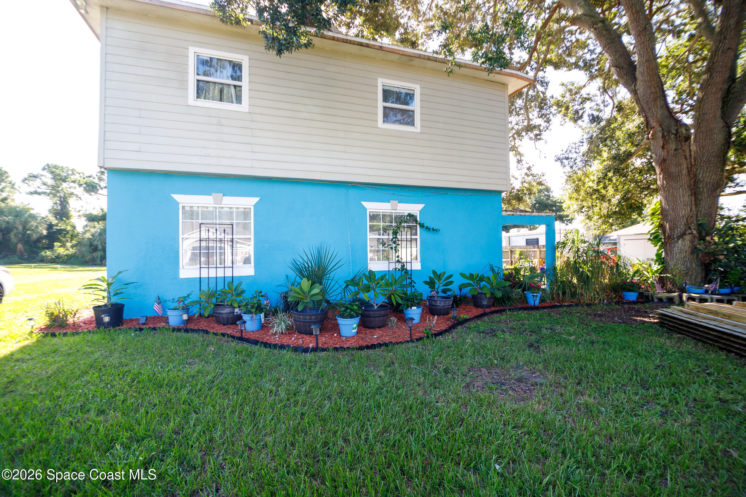 6599 Bamboo Avenue — photo