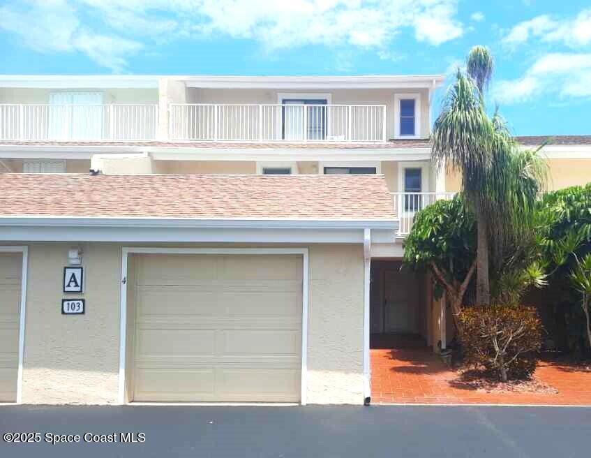 103 La Costa Street 5a — photo