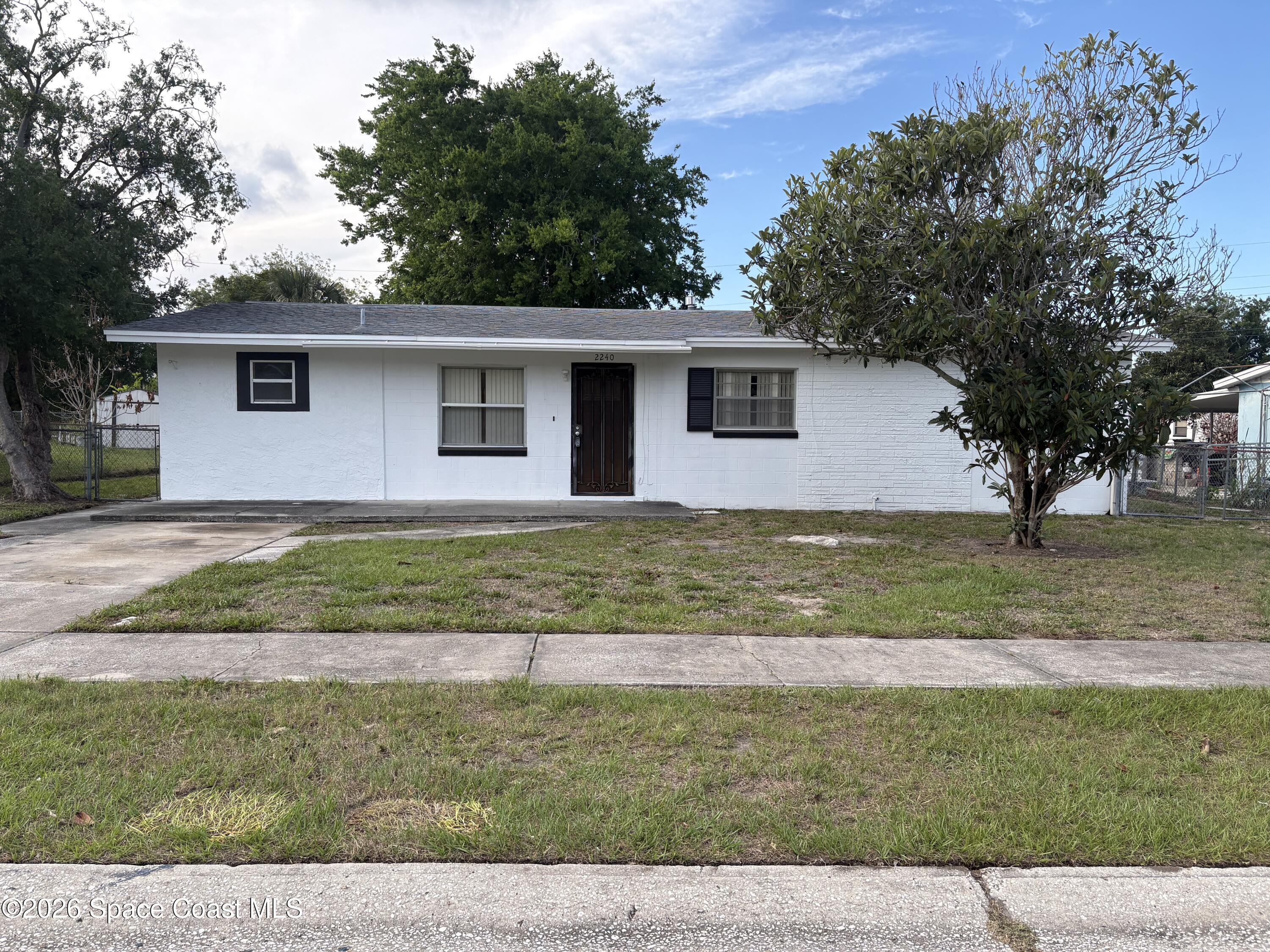 2240 White Sands Drive — photo
