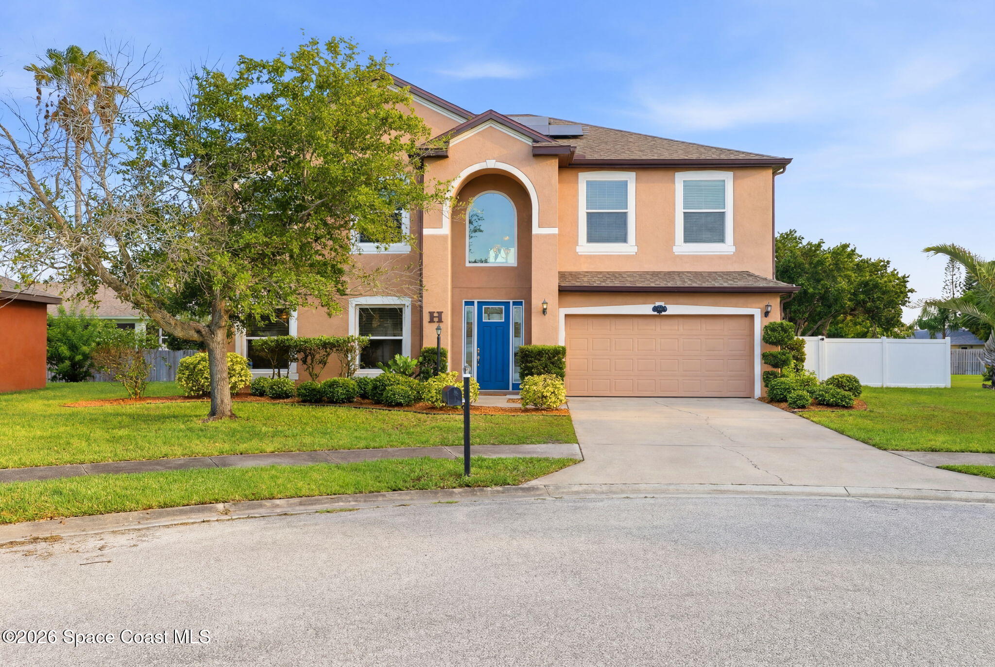 214 Jenifer Court — photo