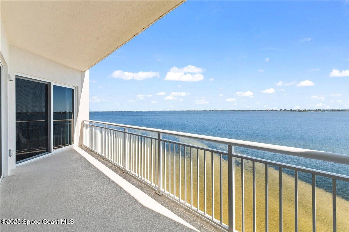 1465 S Harbor City Boulevard 902 — photo