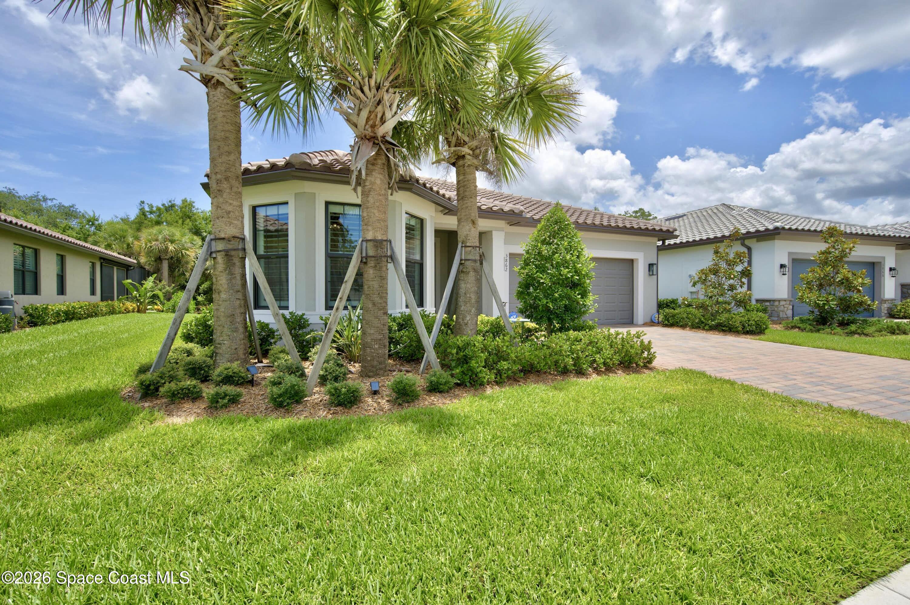 3862 White Alder Way — photo