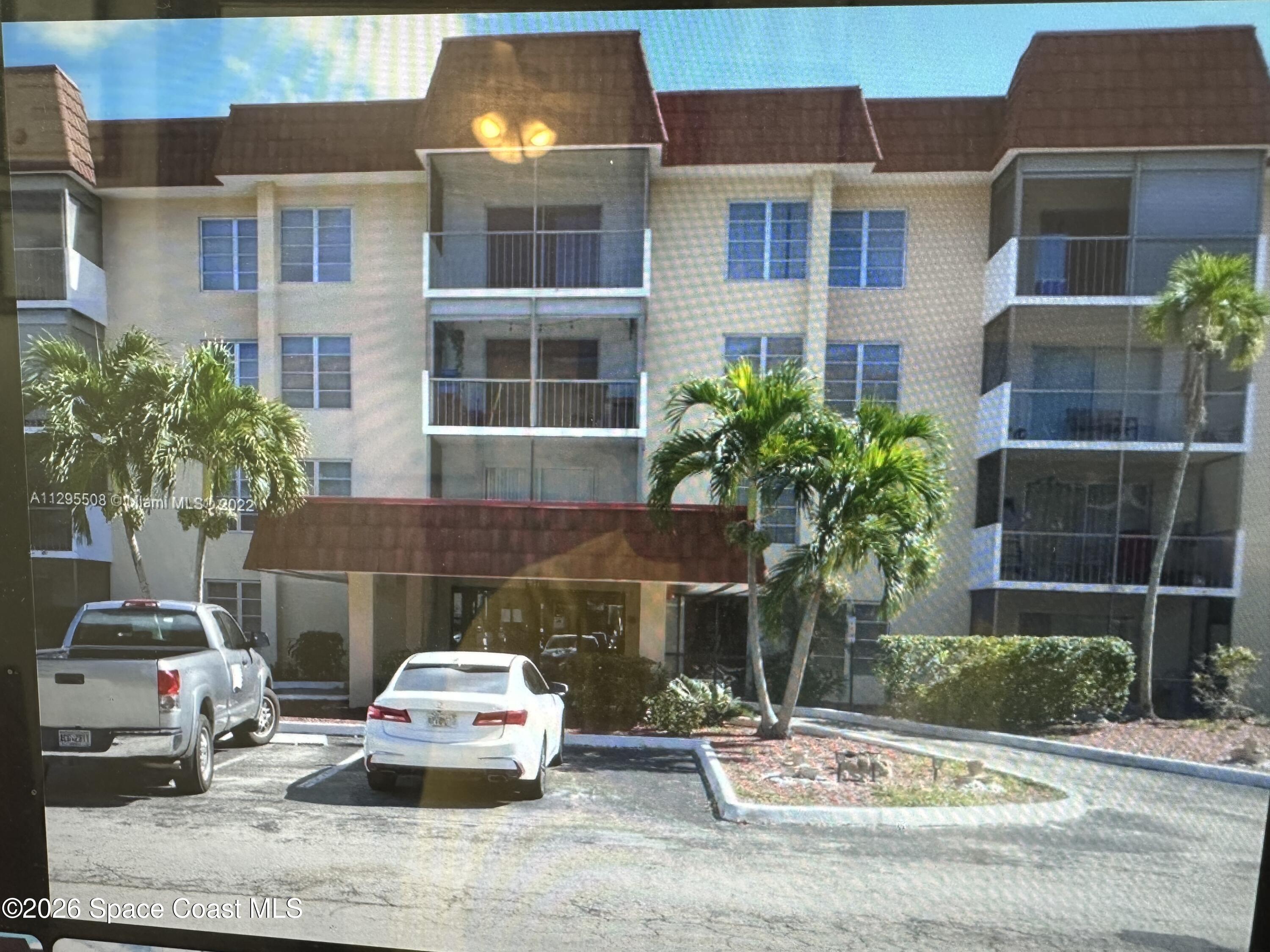 4152 Inverrary Drive 201 — photo