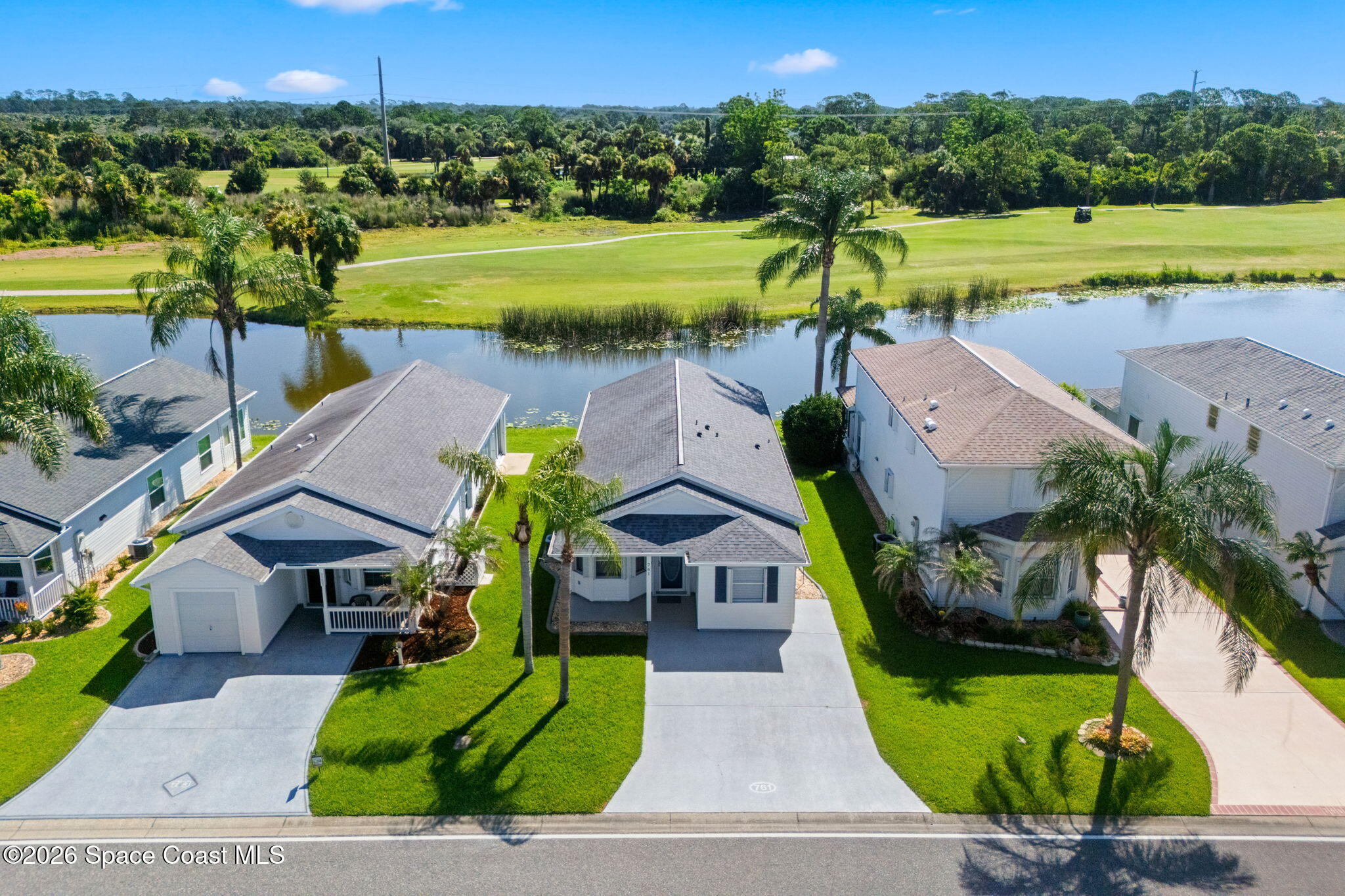 761 E Plantation Drive — photo