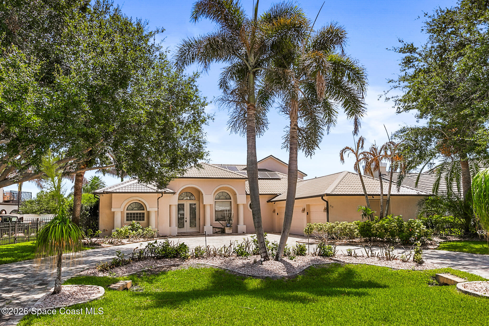 515 Lanternback Island Drive — photo