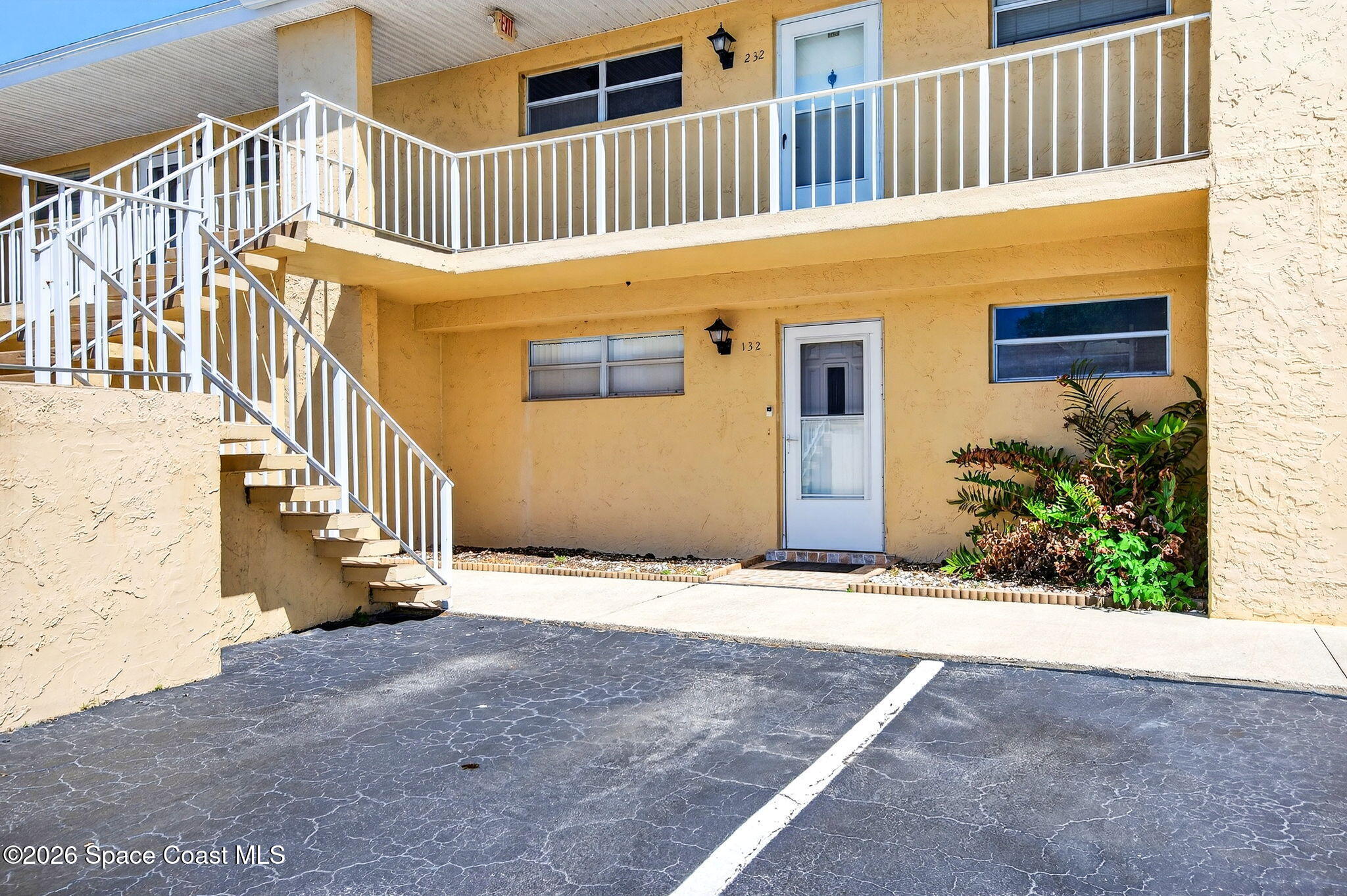 2135 N Courtenay Parkway D 132 — photo