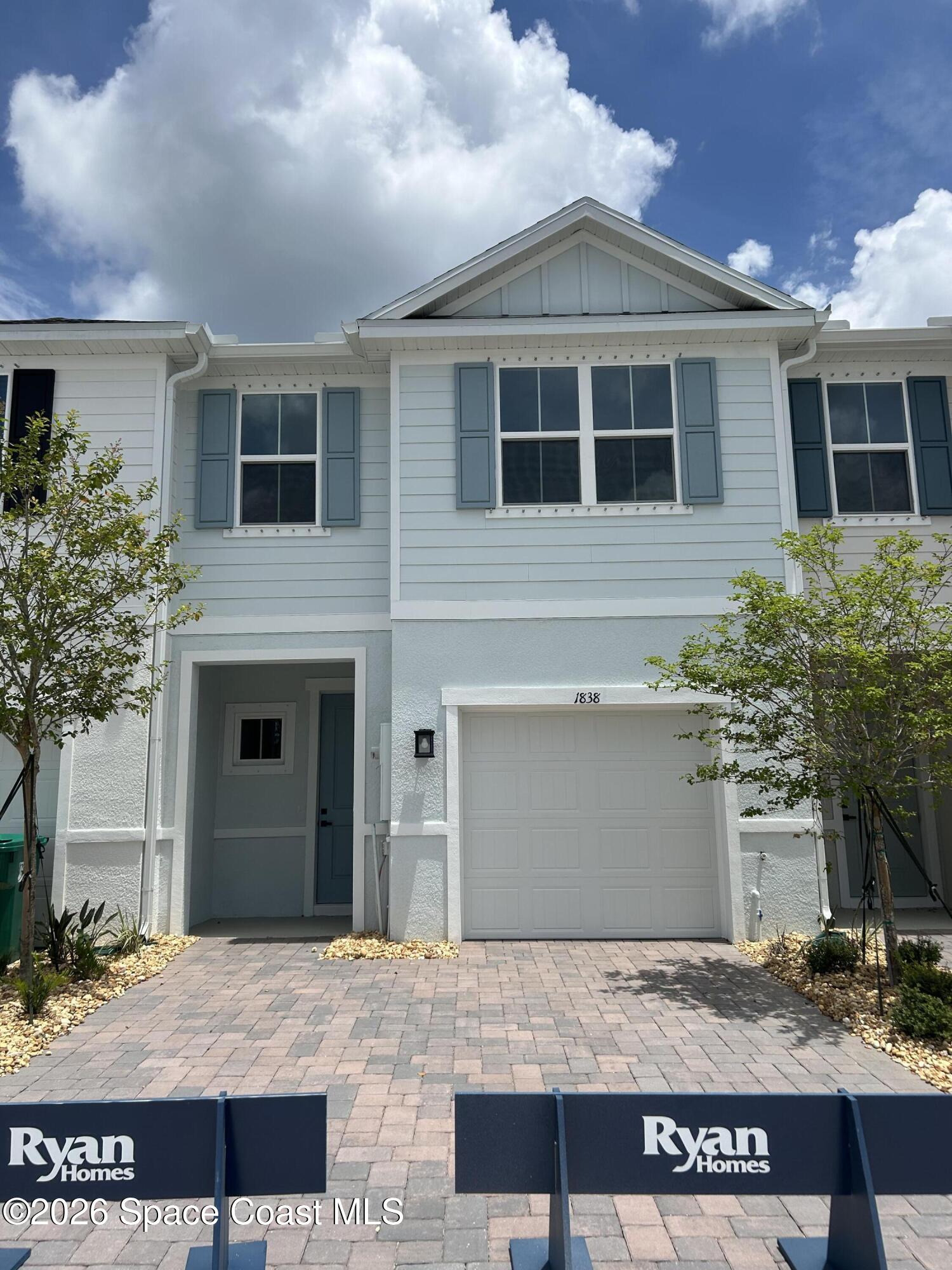 1838 Kendall Pointe Place — photo