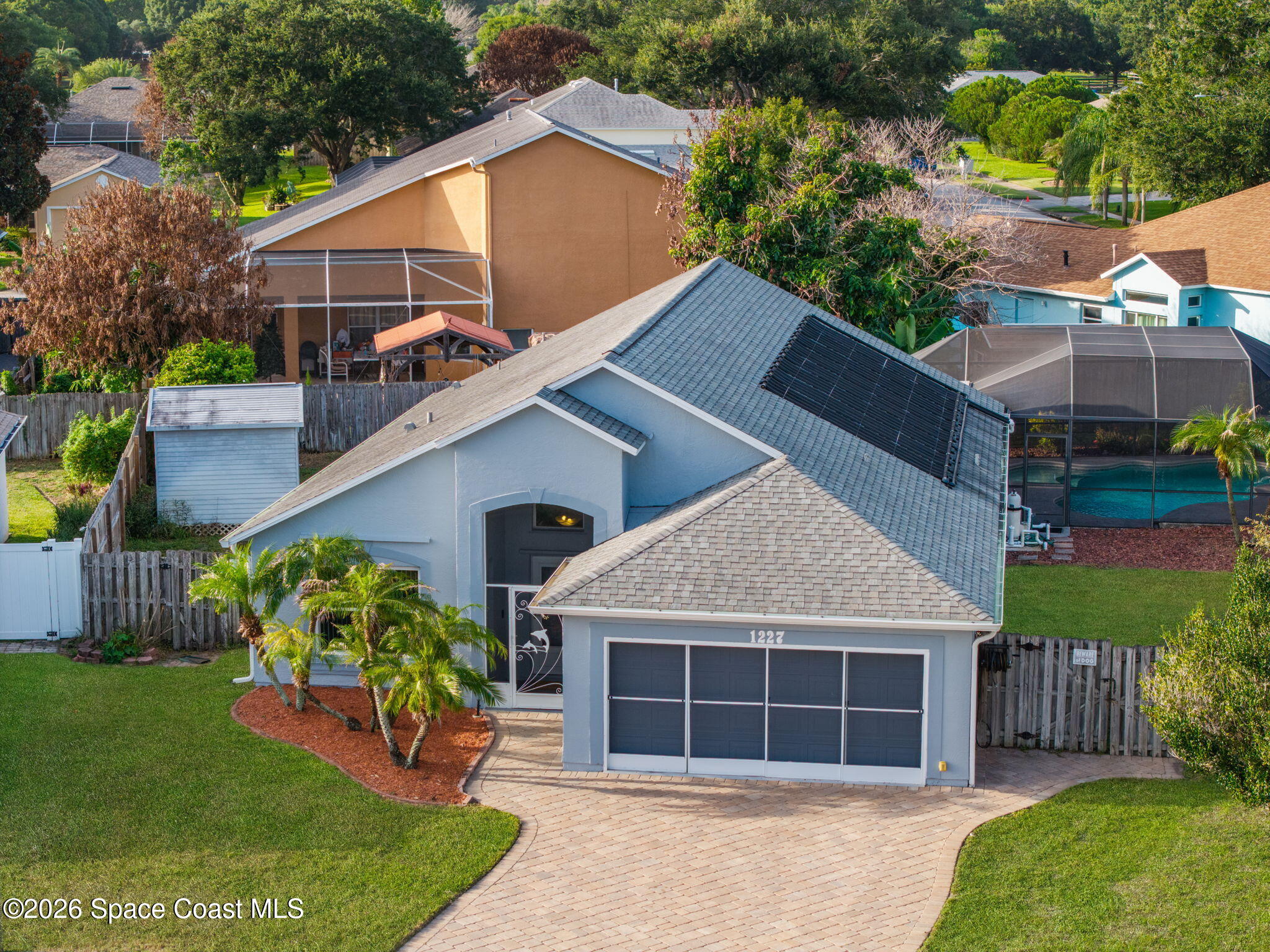 1227 Creek Side Circle — photo