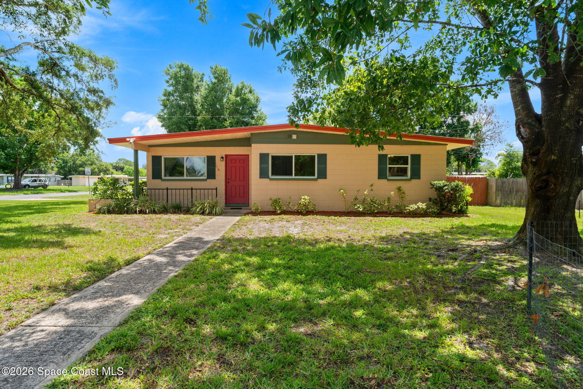1014 Montclair Road — photo