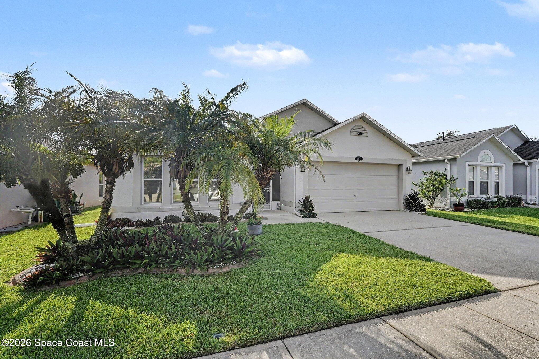 1216 White Oak Circle — photo