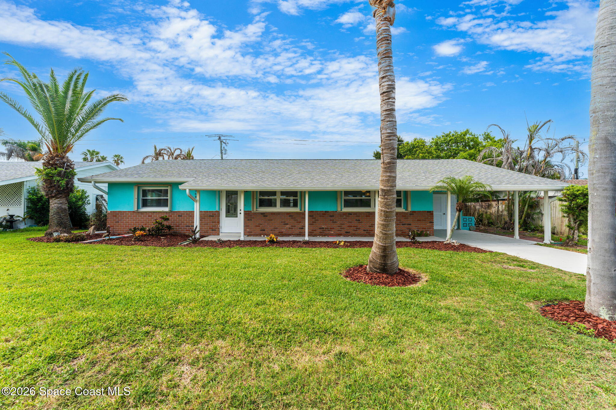 348 Harbor Drive — photo