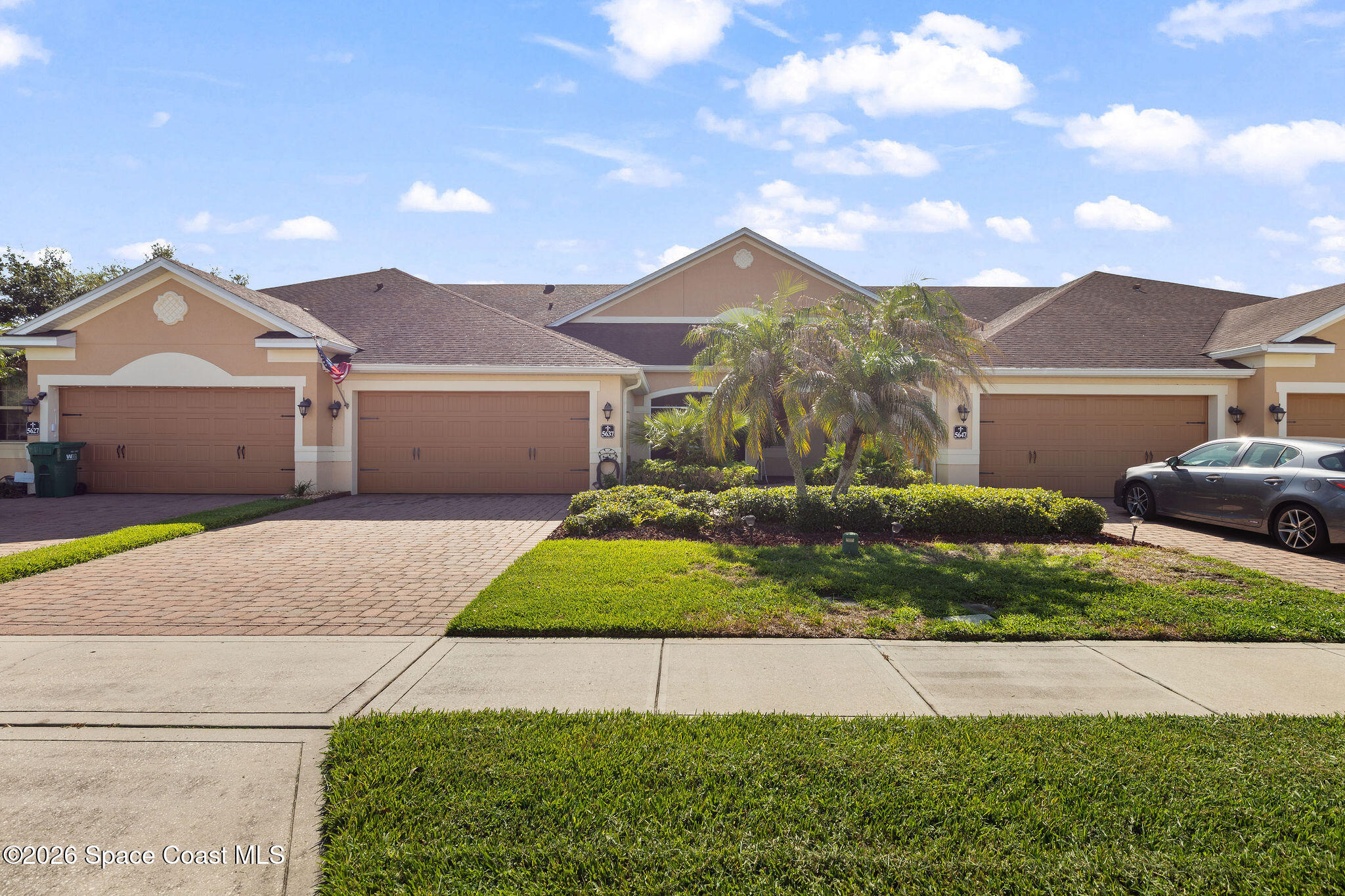 5637 Tamarac Drive — photo