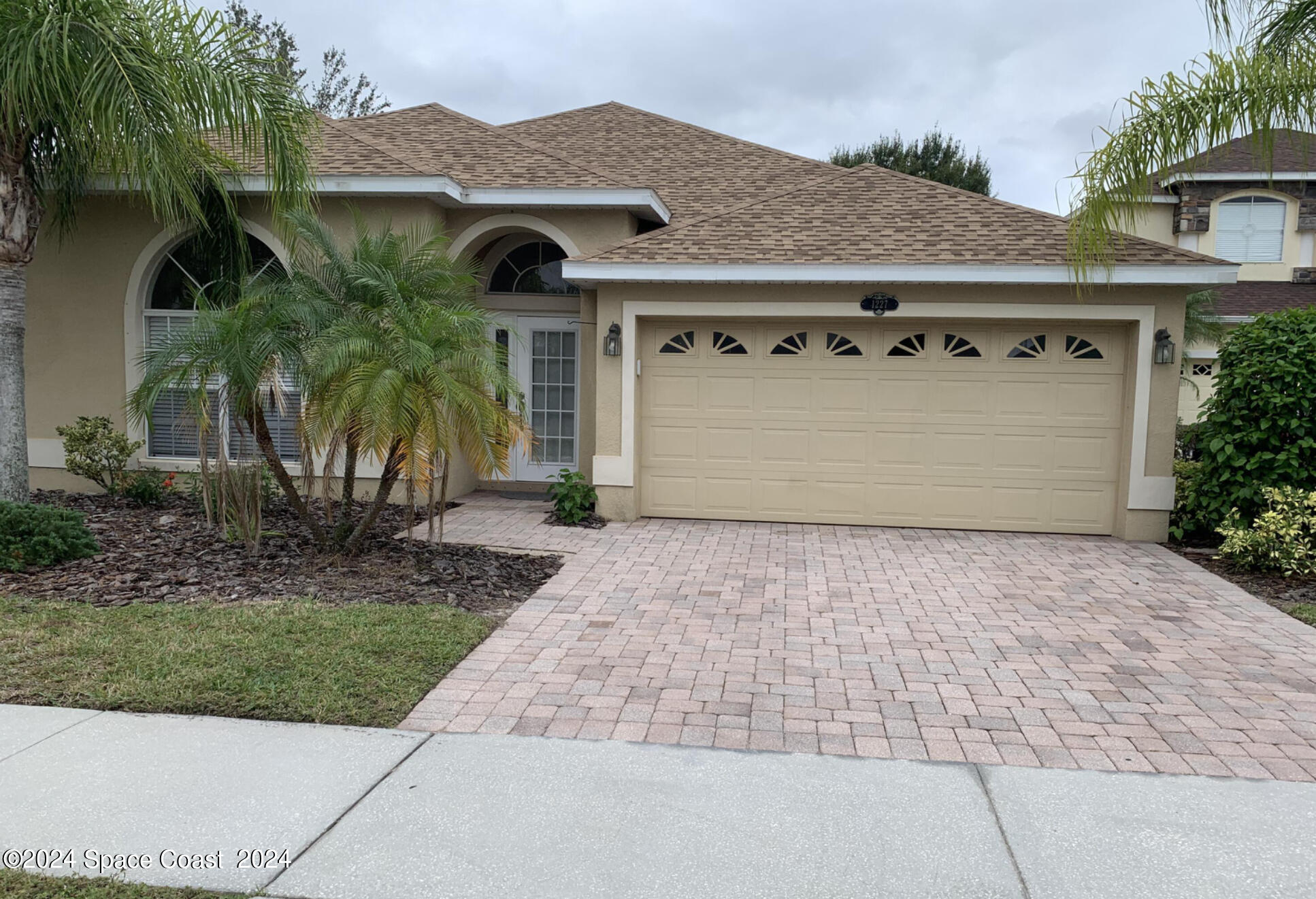 1227 Hasley Place — photo