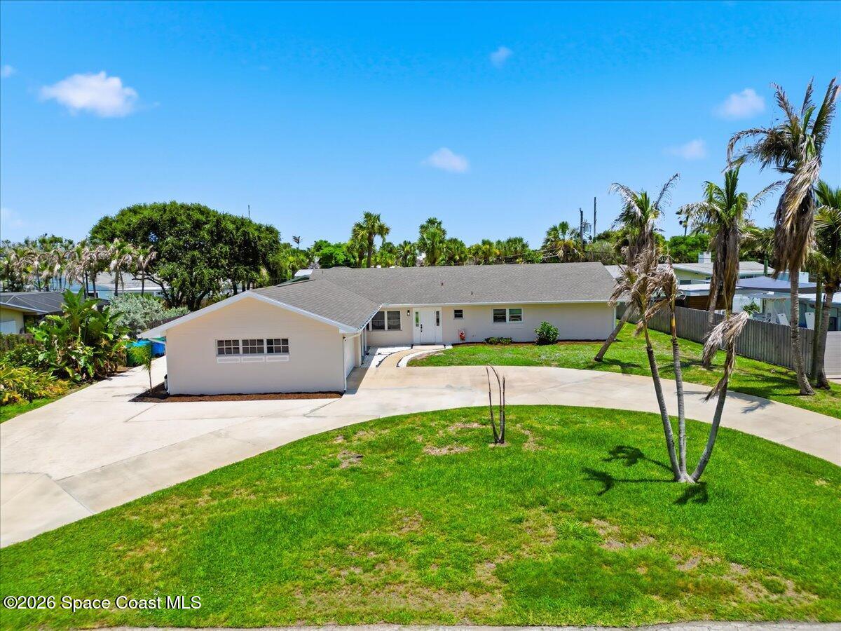 309 Banyan Way — photo