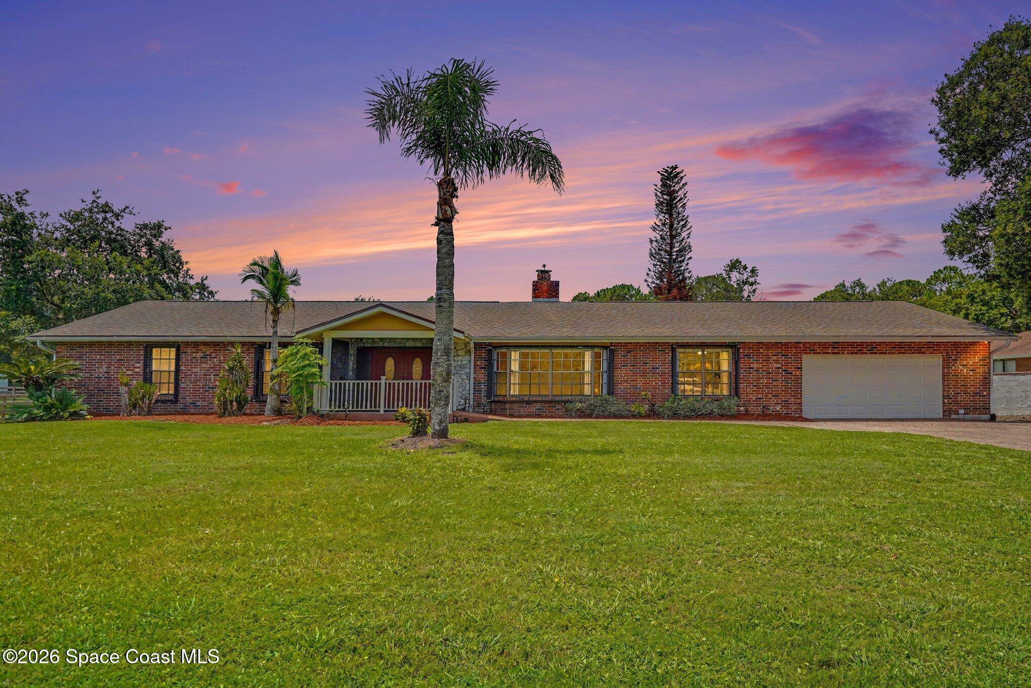 4457 Parkway Drive — photo