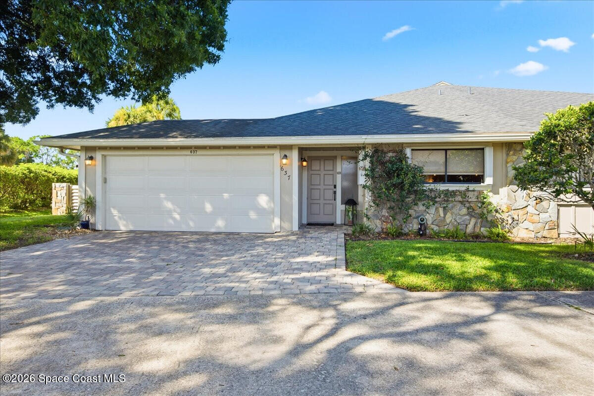 637 Jubilee Street — photo