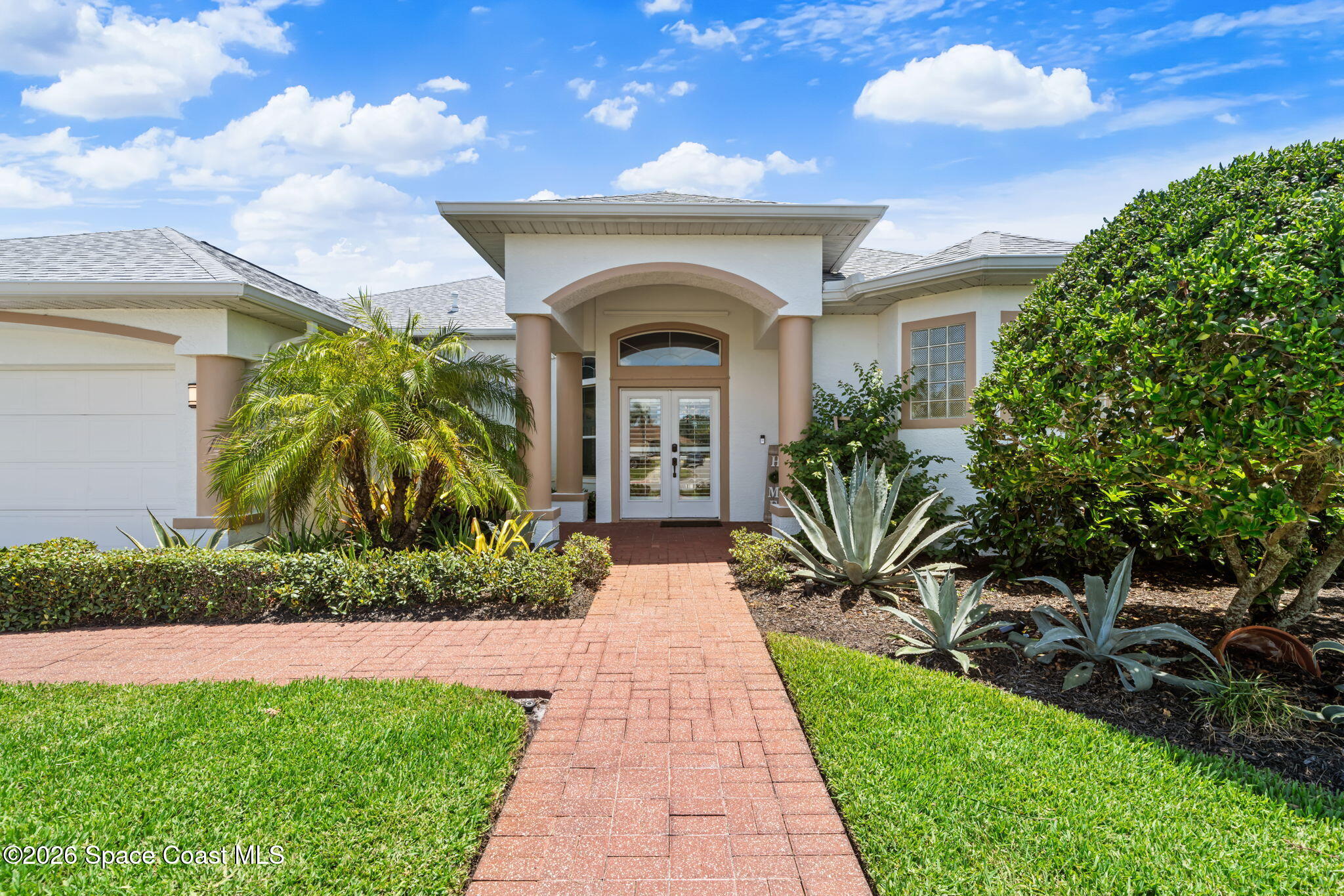 842 Thrasher Drive — photo