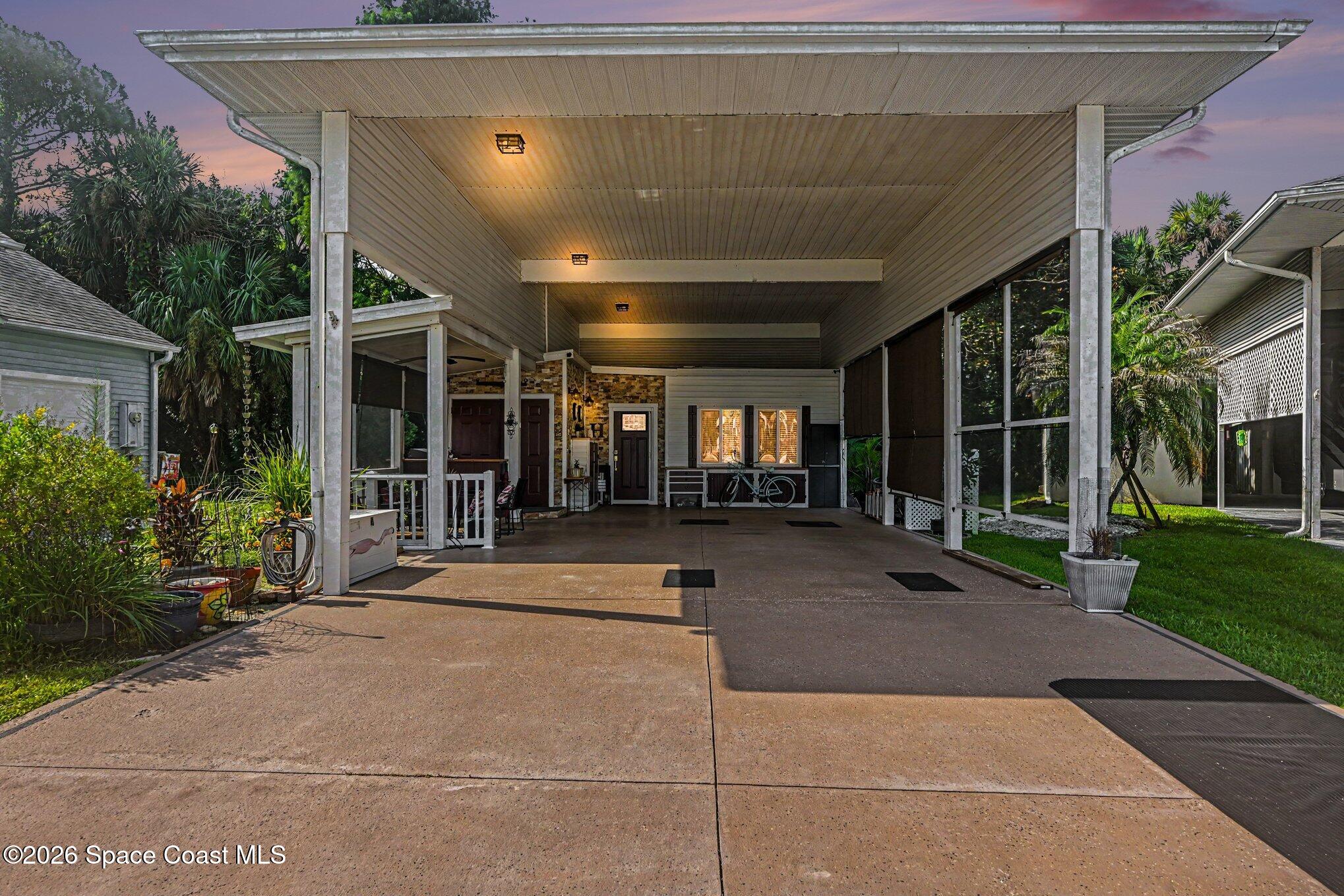 439 Plantation Drive — photo