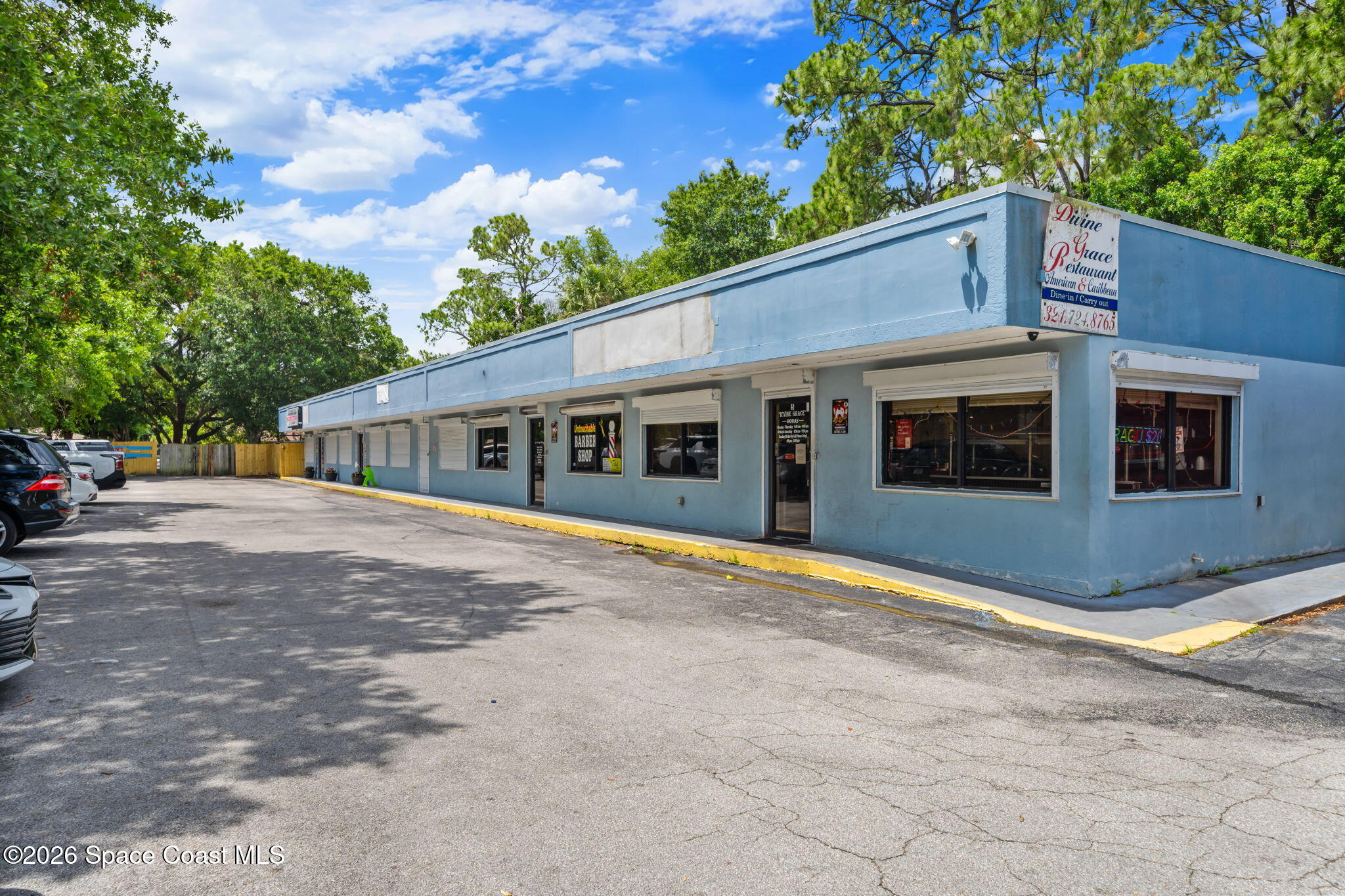 214 Emerson Drive NW — photo