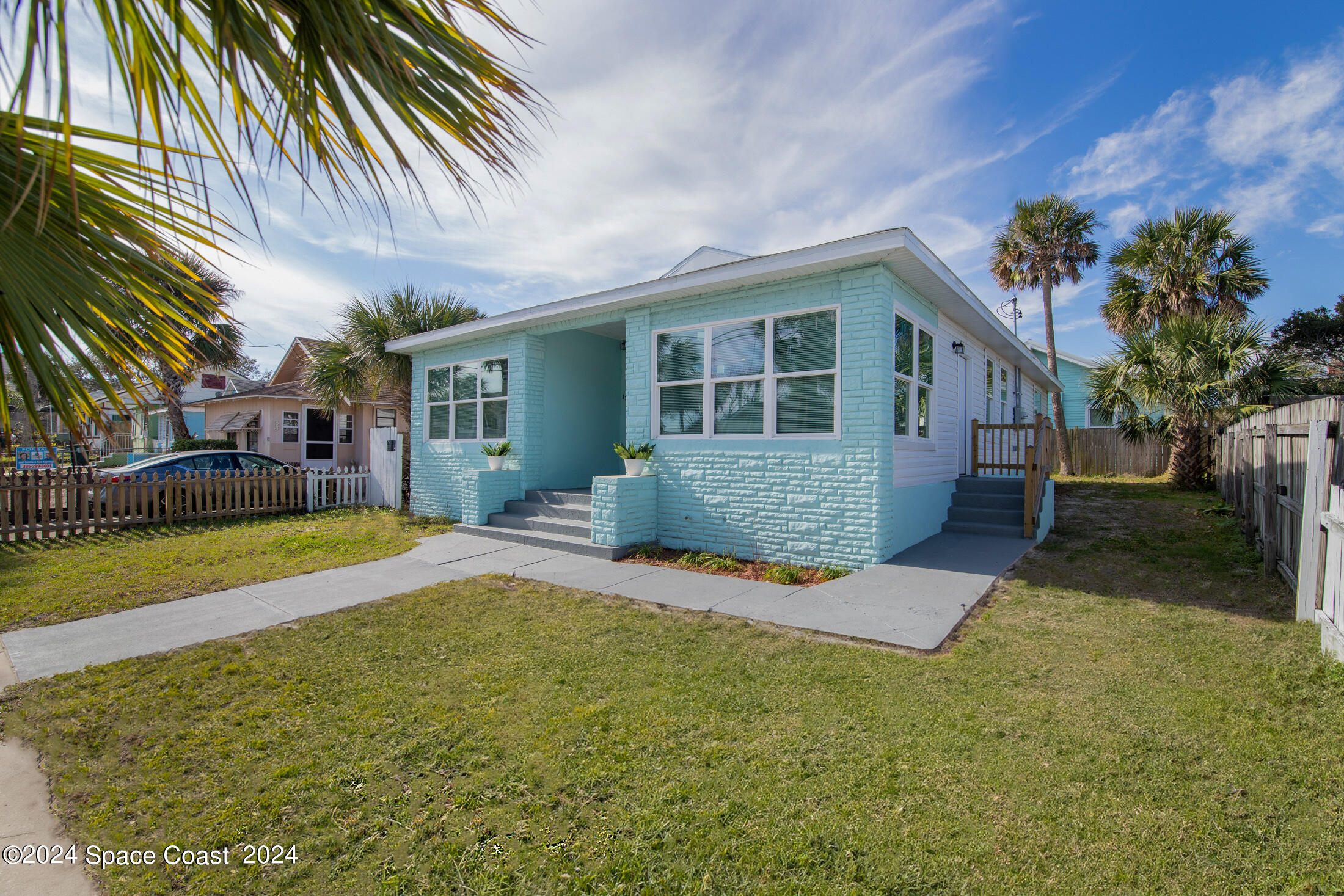 128 S Wild Olive Avenue — photo