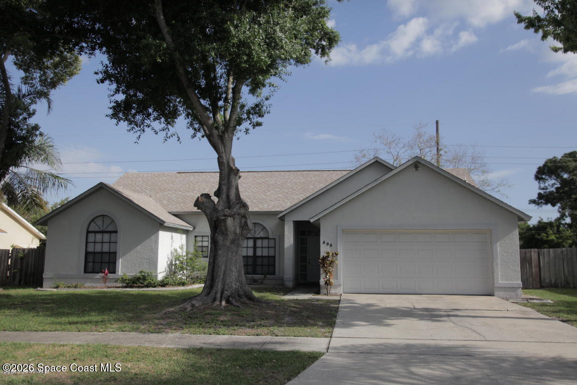 898 Jamestown Drive — photo