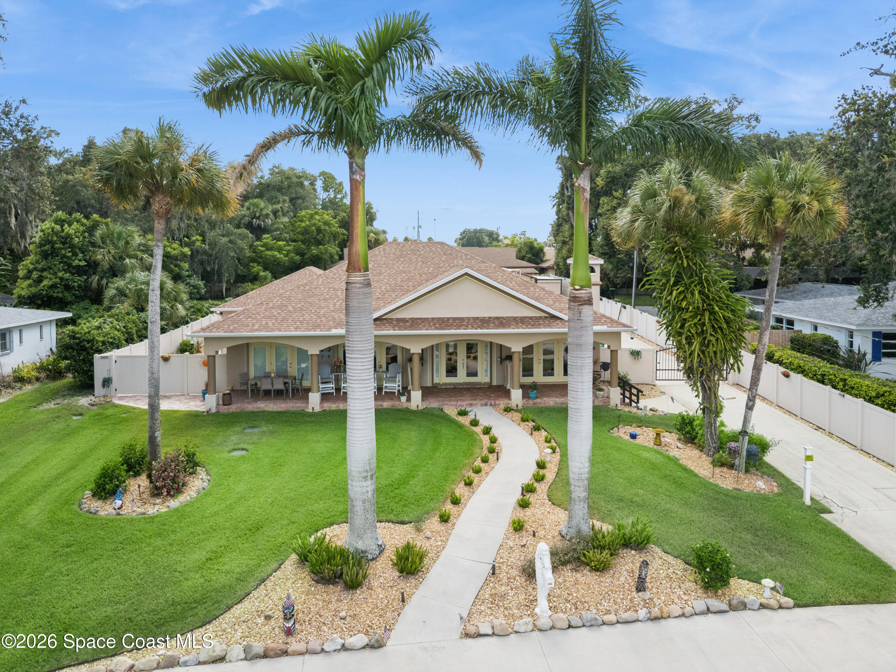 949 N Indian River Drive — photo