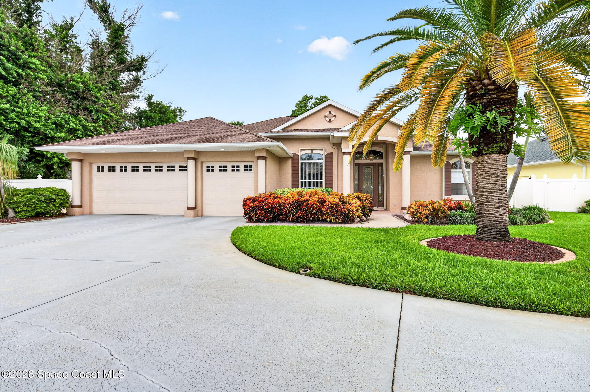 2622 Canary Isles Drive — photo