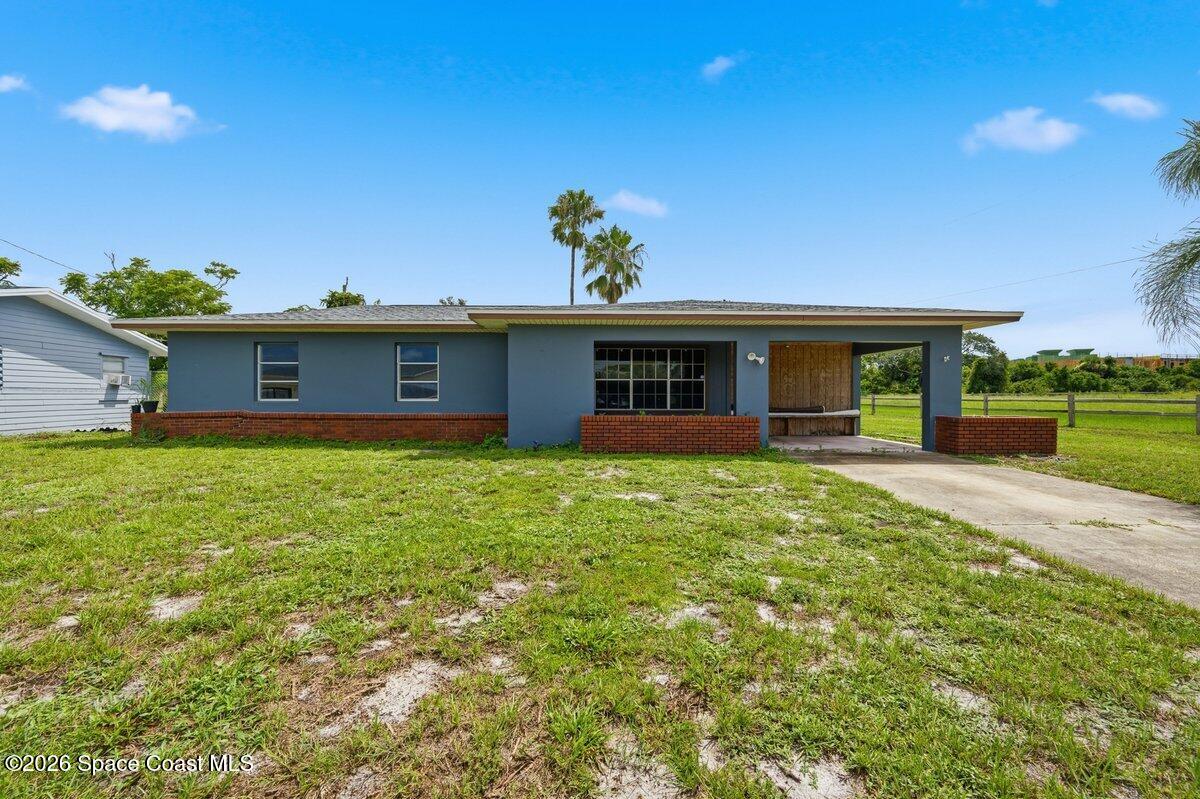 915 Burn Drive NE — photo
