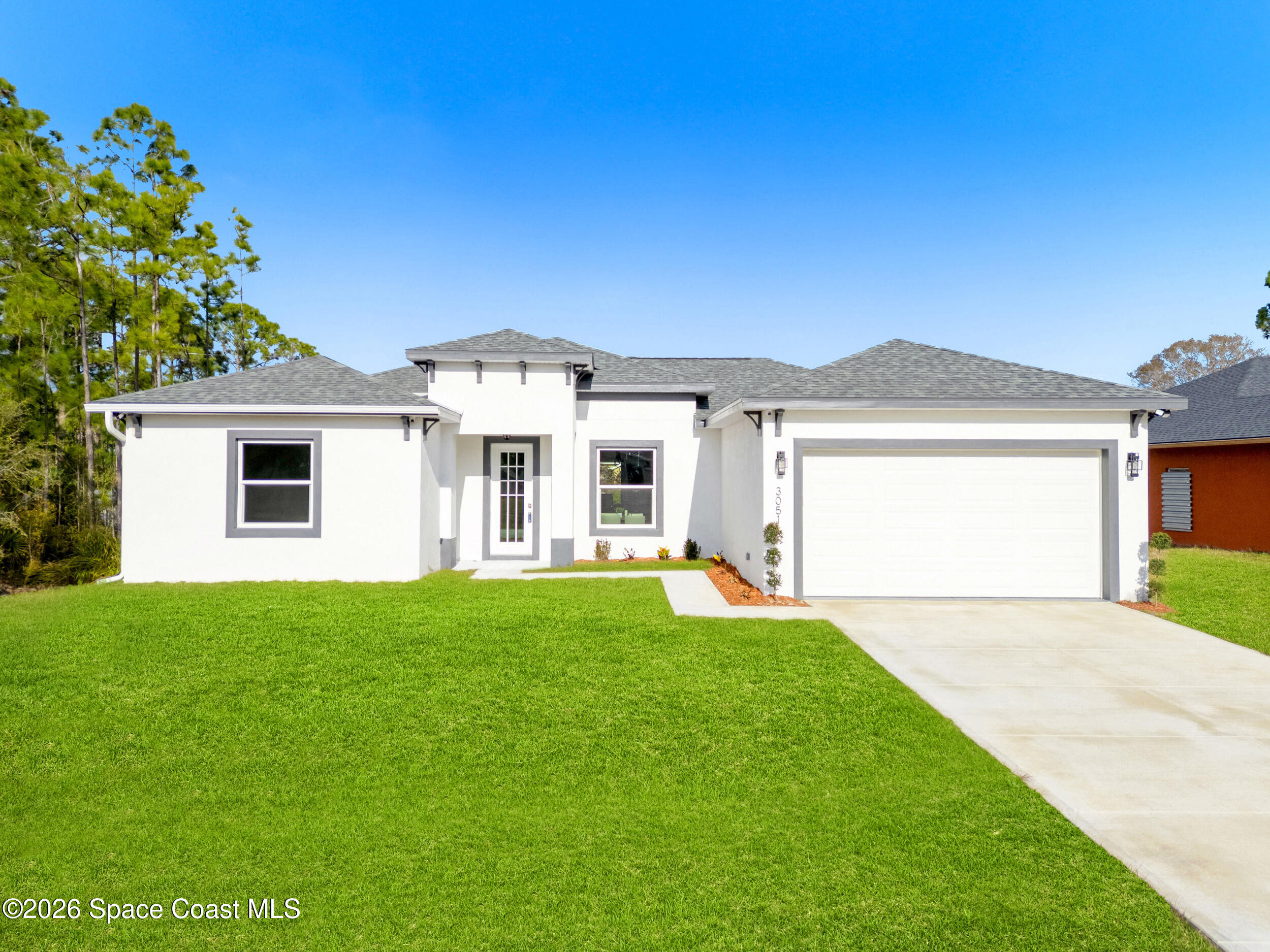 3051 Eldron Boulevard SE — photo